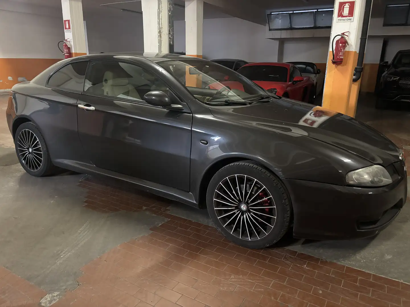 Alfa Romeo GT GT 1.9 jtd mjt Luxury Grigio - 2