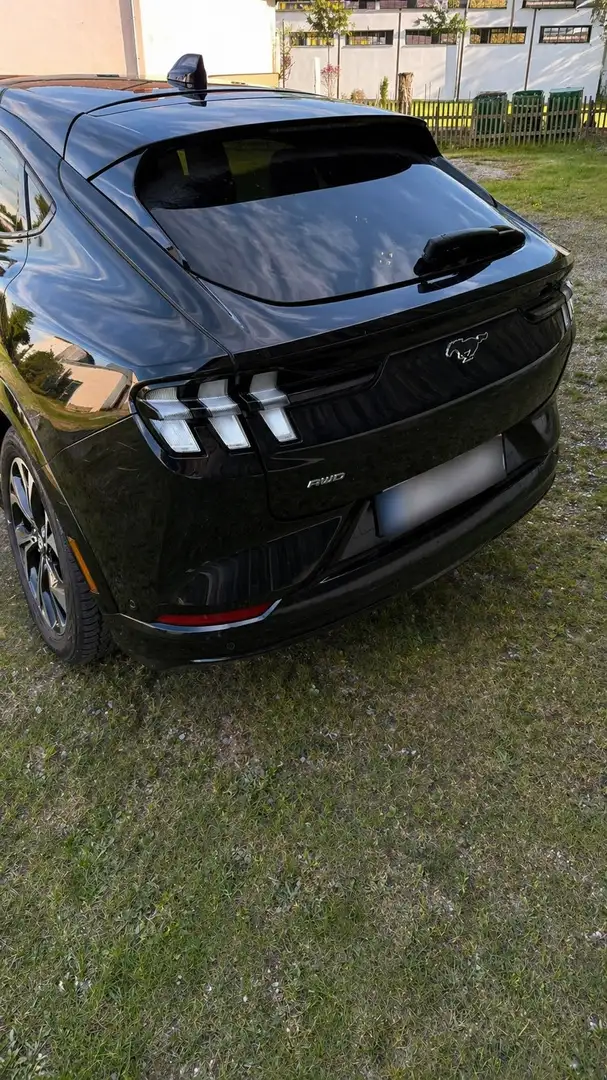 Ford Mustang Mach-E Standard Range - 2