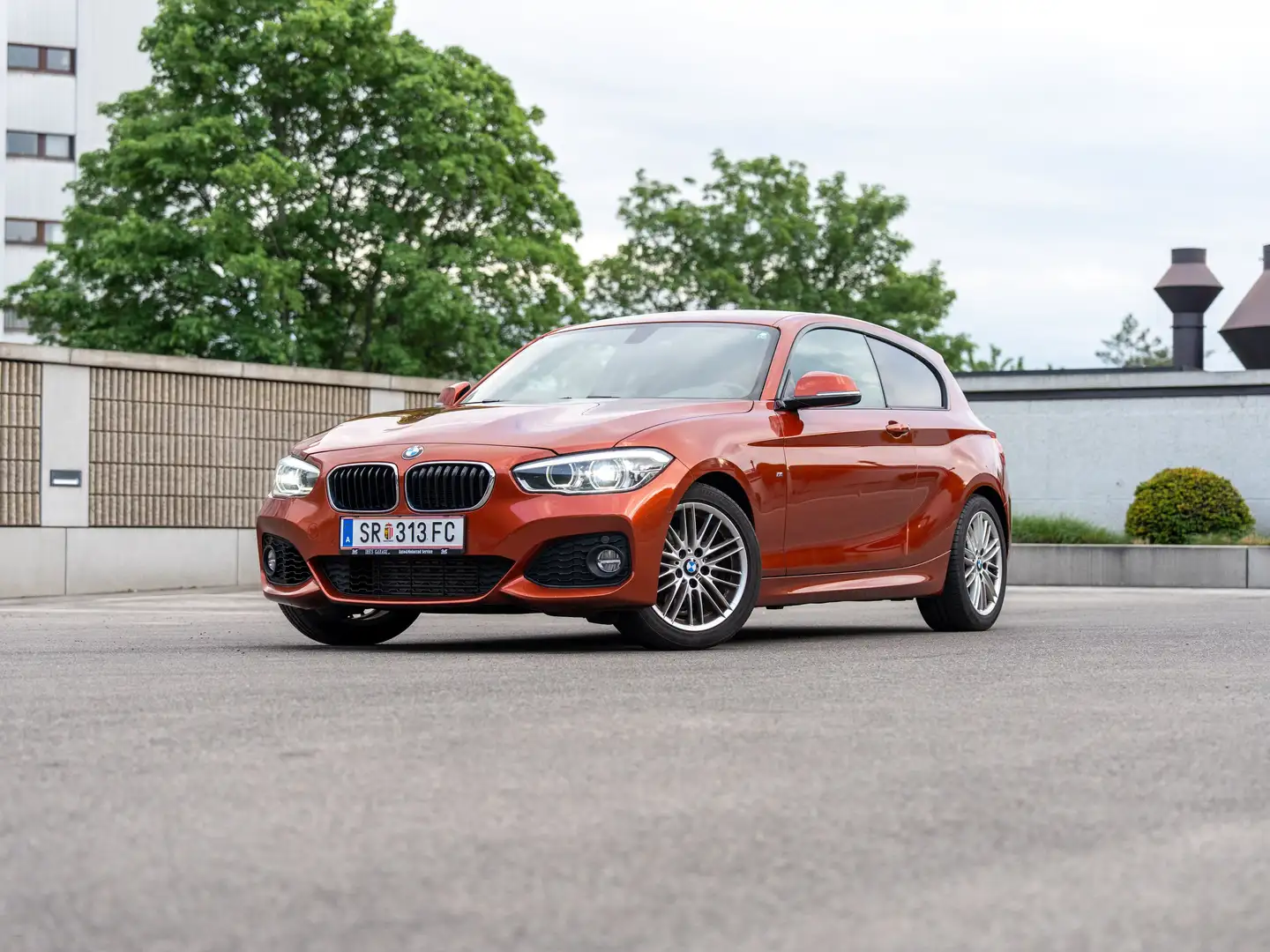 BMW 118 118i M Sport Aut. M Sport Оранжевый - 1