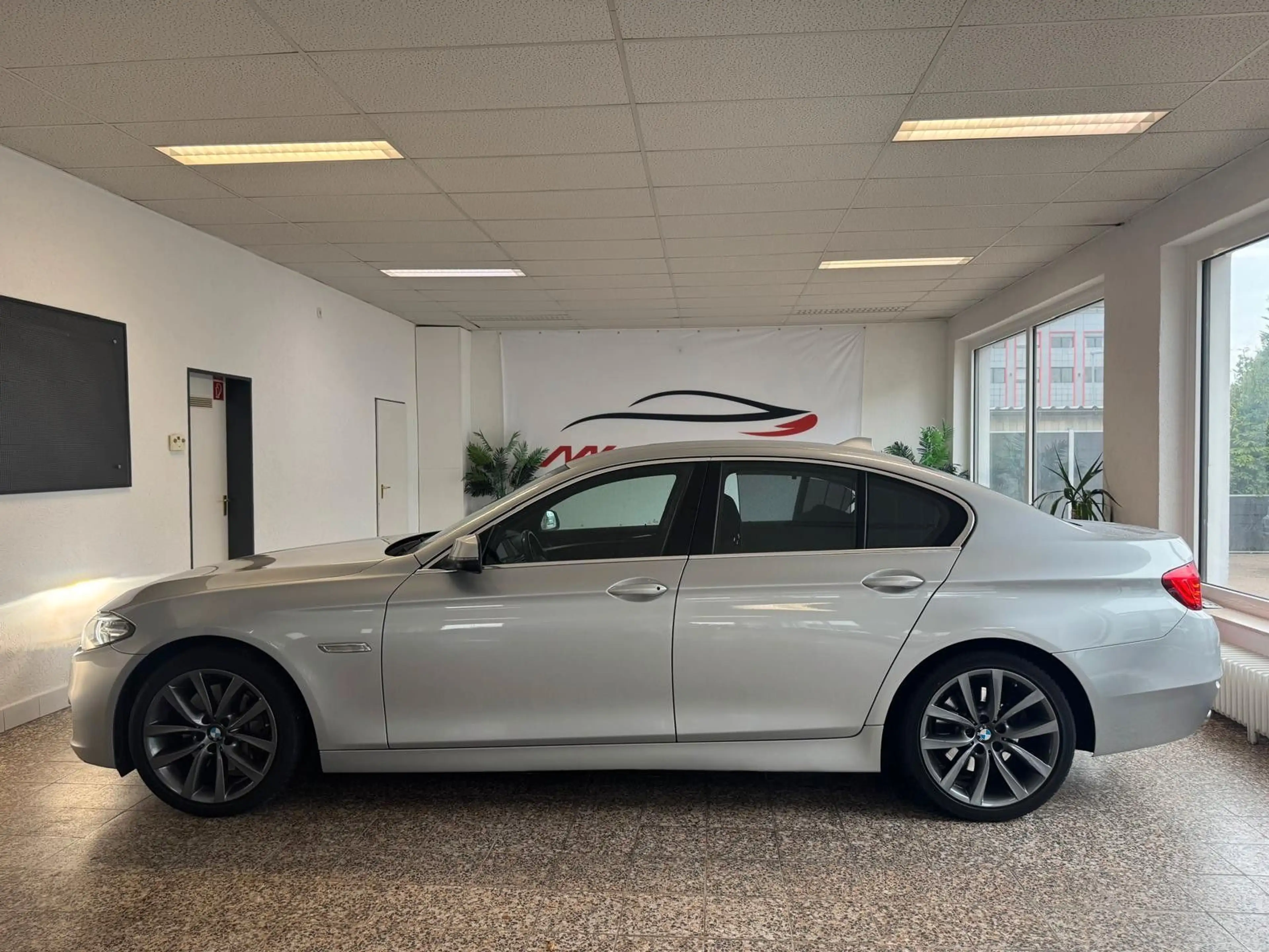 BMW 525 d Aut. Bi Xenon Navi Memory Tempomat PDC — photo 4