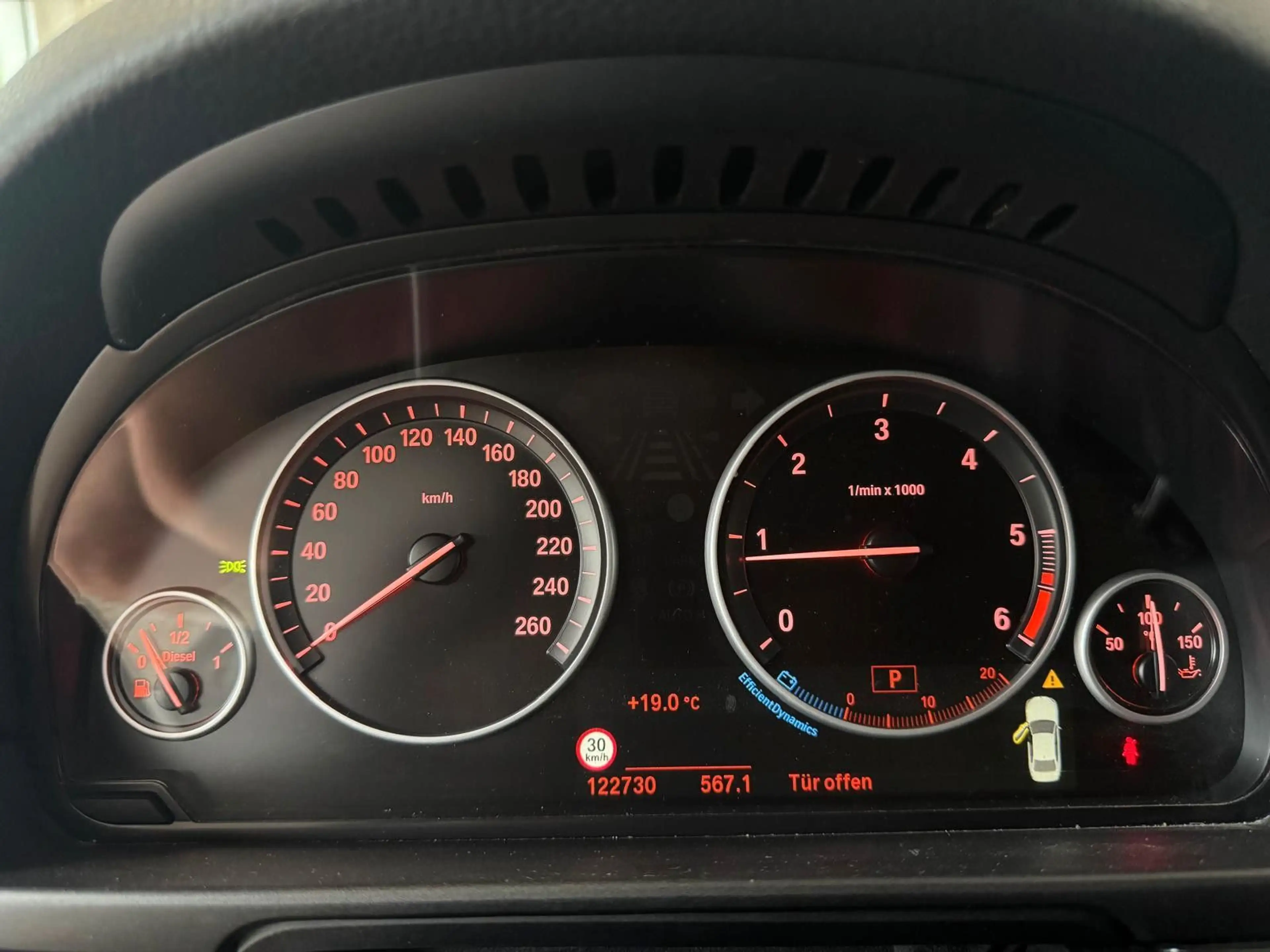 BMW 525 d Aut. Bi Xenon Navi Memory Tempomat PDC — photo 13