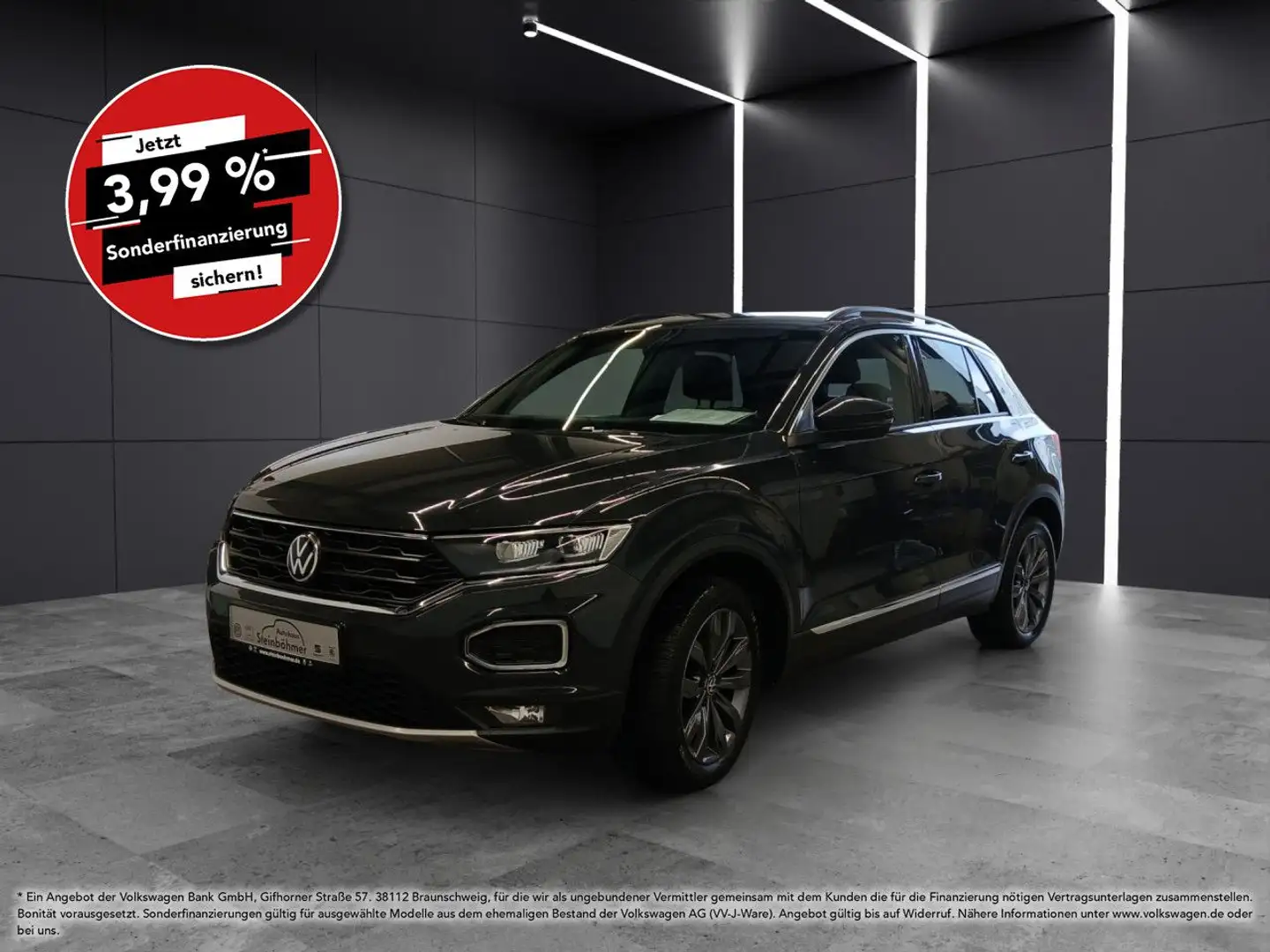 Volkswagen T-Roc Sport 1.5TSI LED AppCon ACC BlindSpot SHZ Grigio - 1