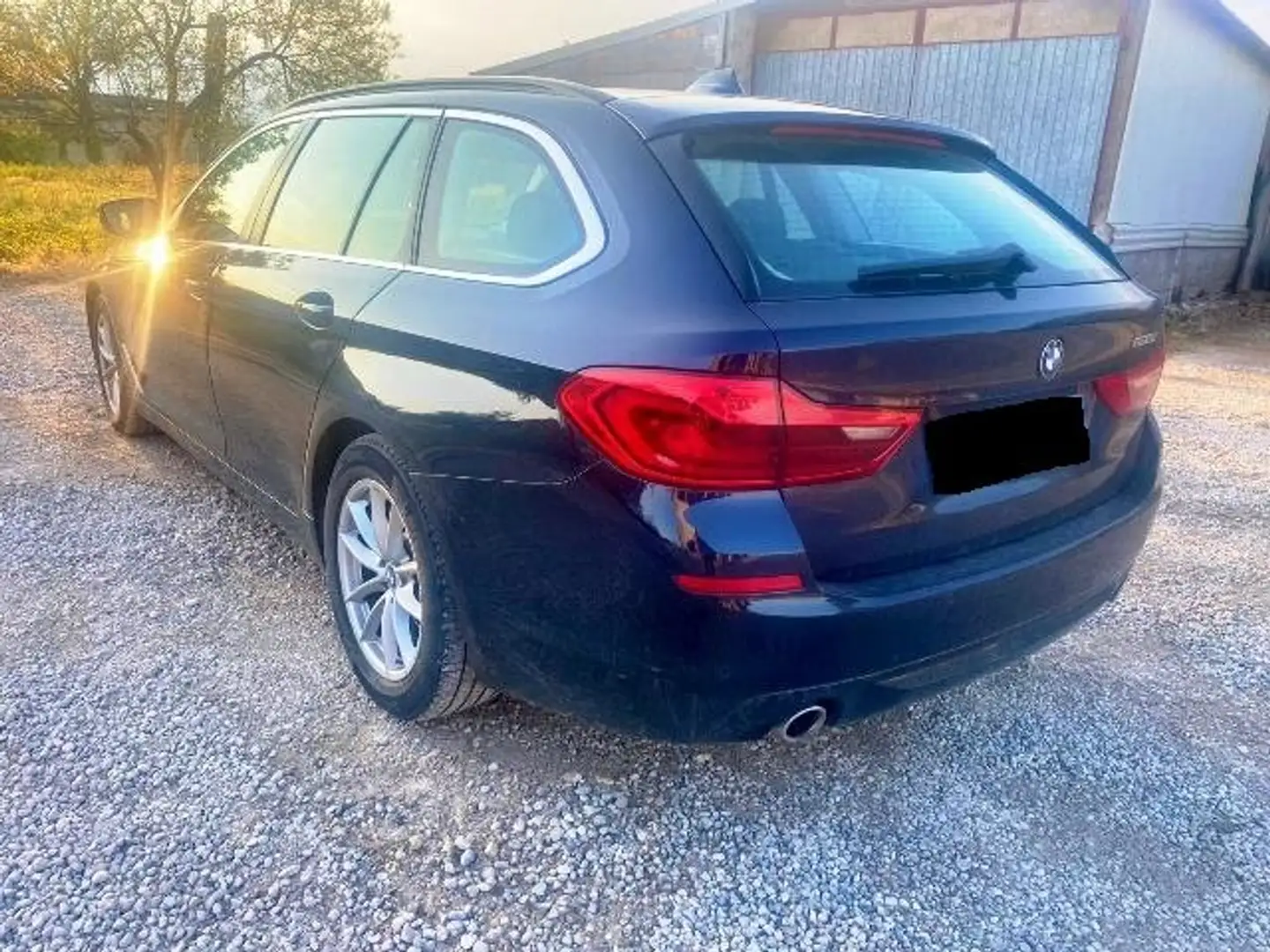 BMW 520 520d Touring Business auto(190CV) Blauw - 2