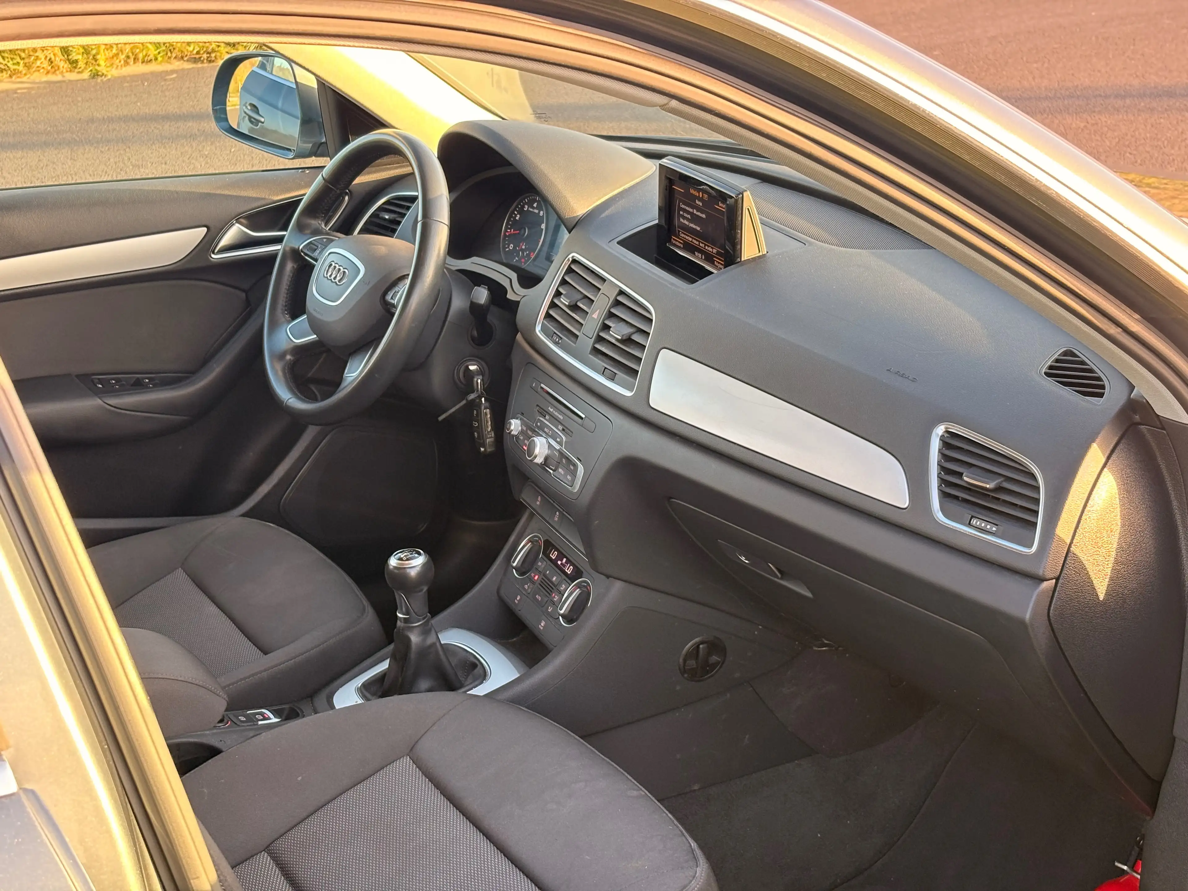 Audi Q3 Q3 1.4 TFSI Ultra 150cv / 78.000 km / Jante / Navi / Garantie 12 mois — photo 10