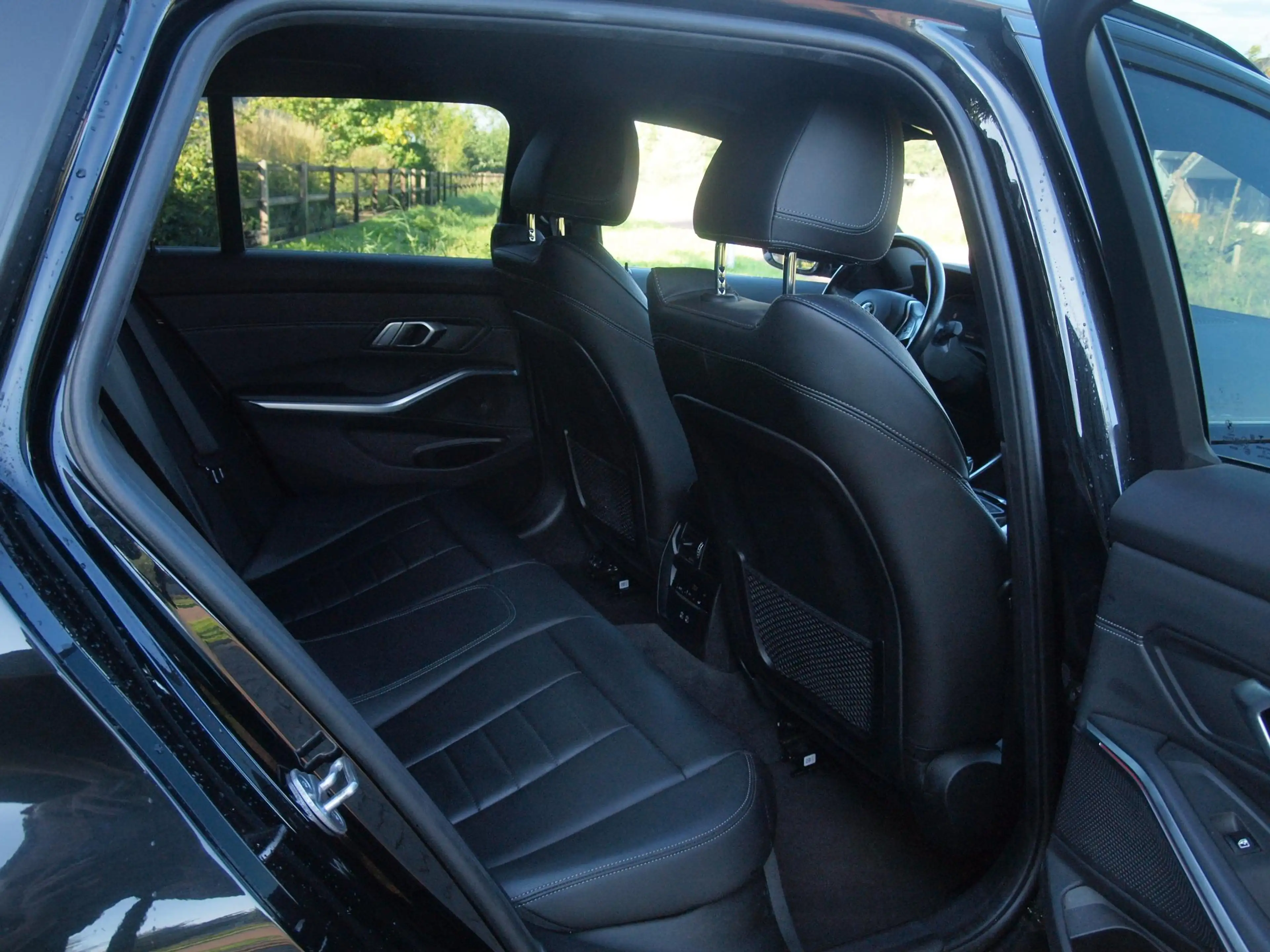 BMW 318 3-serie Touring 318i Business Edition Plus | Trekh — photo 29