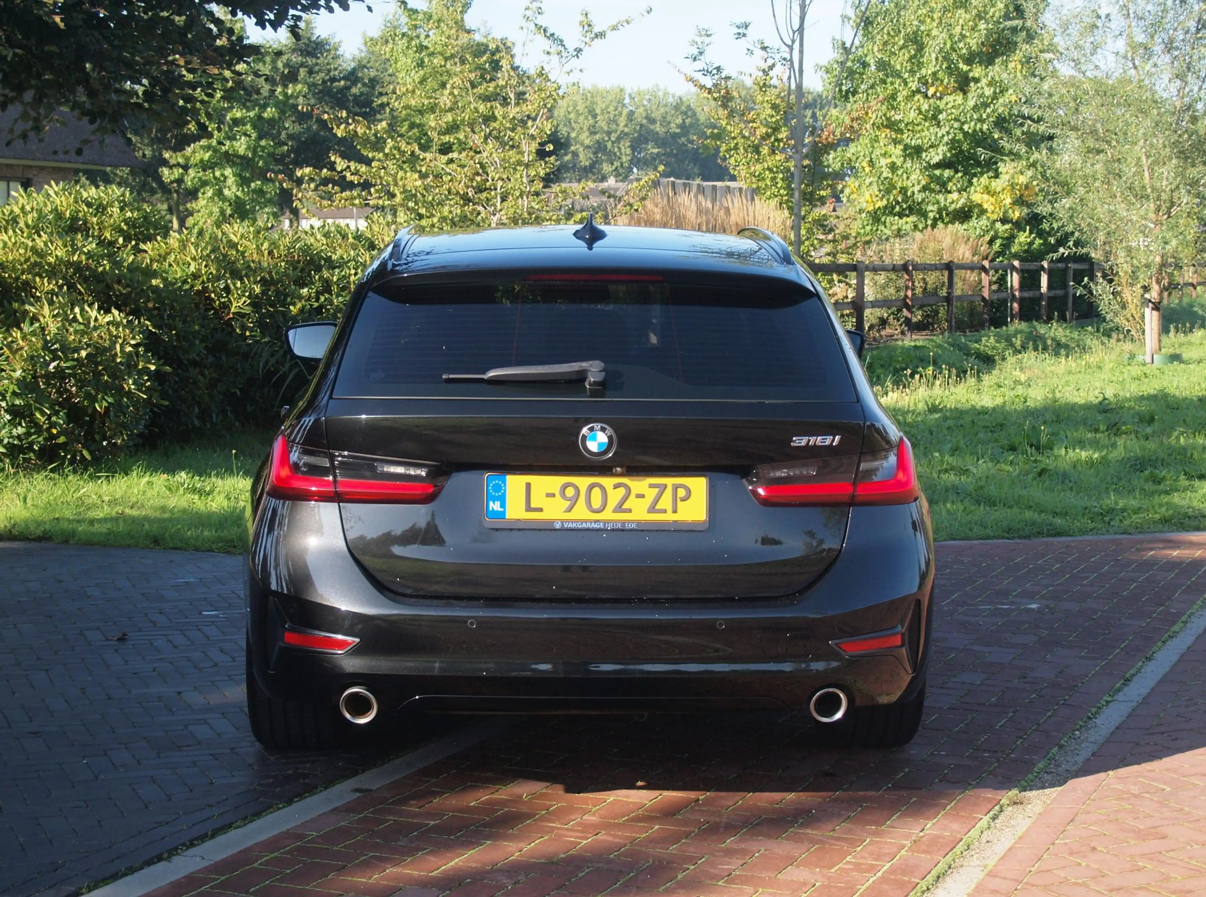 BMW 318 3-serie Touring 318i Business Edition Plus | Trekh — photo 9
