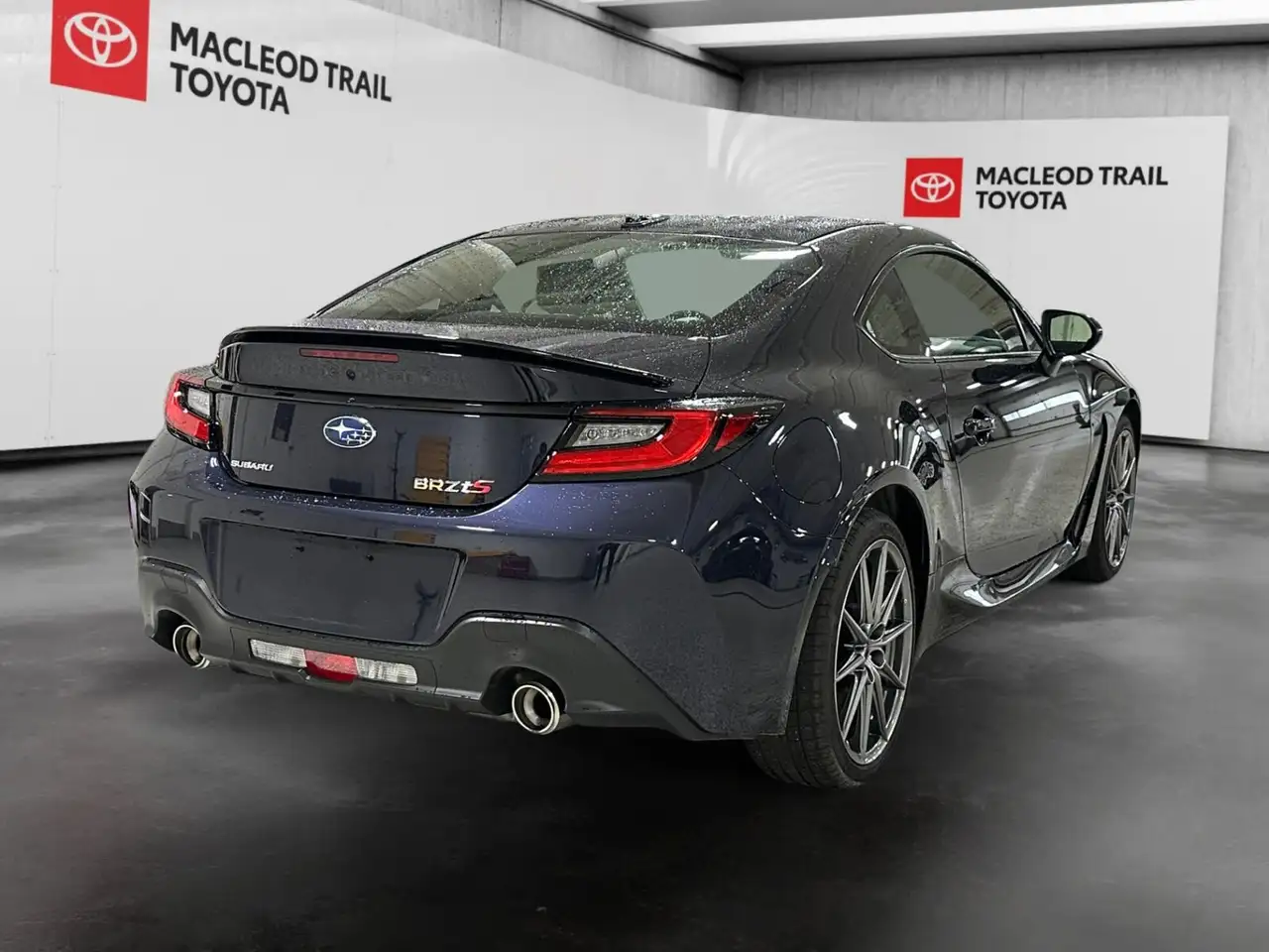 Subaru BRZ снимка Subaru BRZ