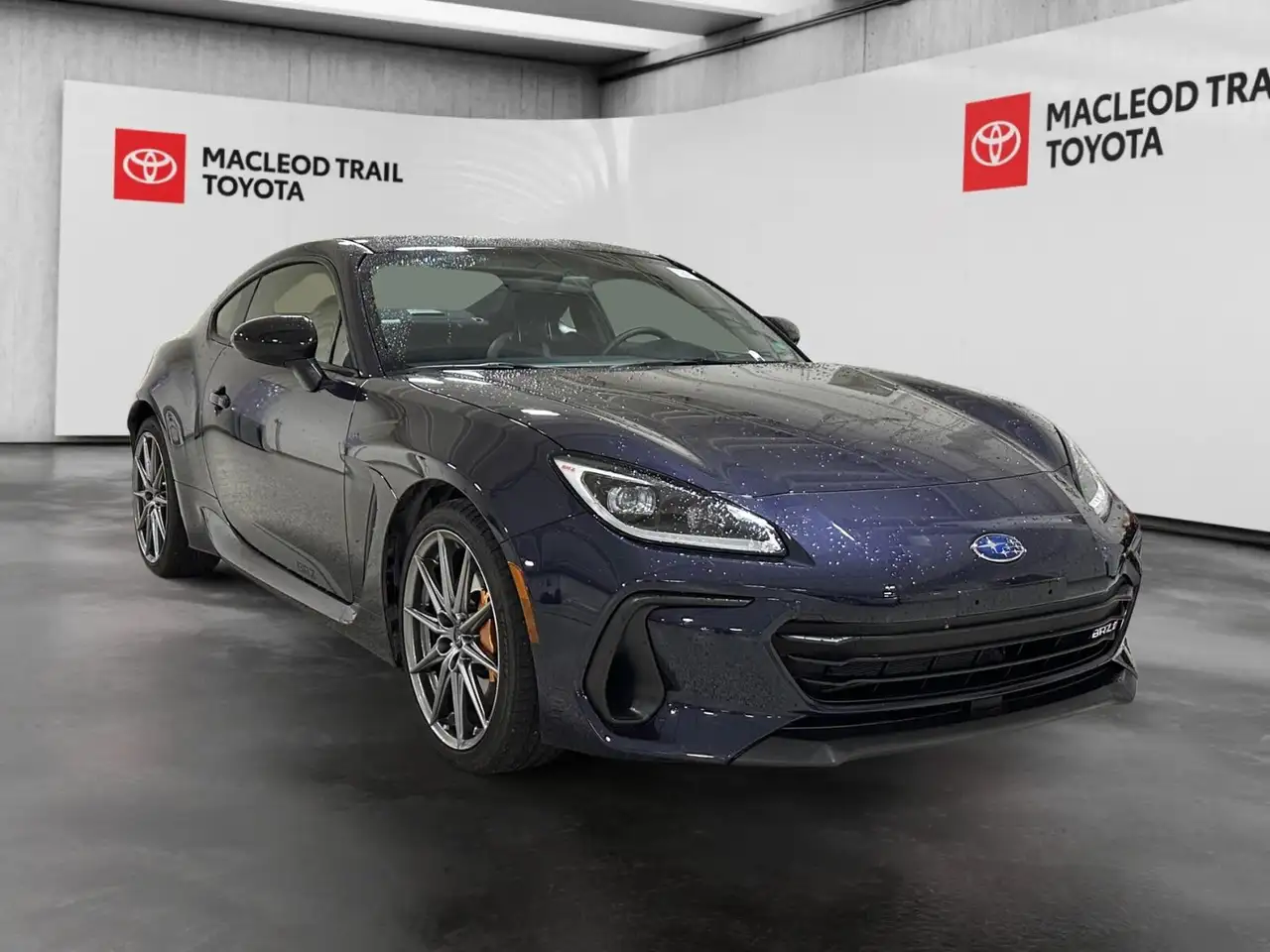 Subaru BRZ снимка Subaru BRZ