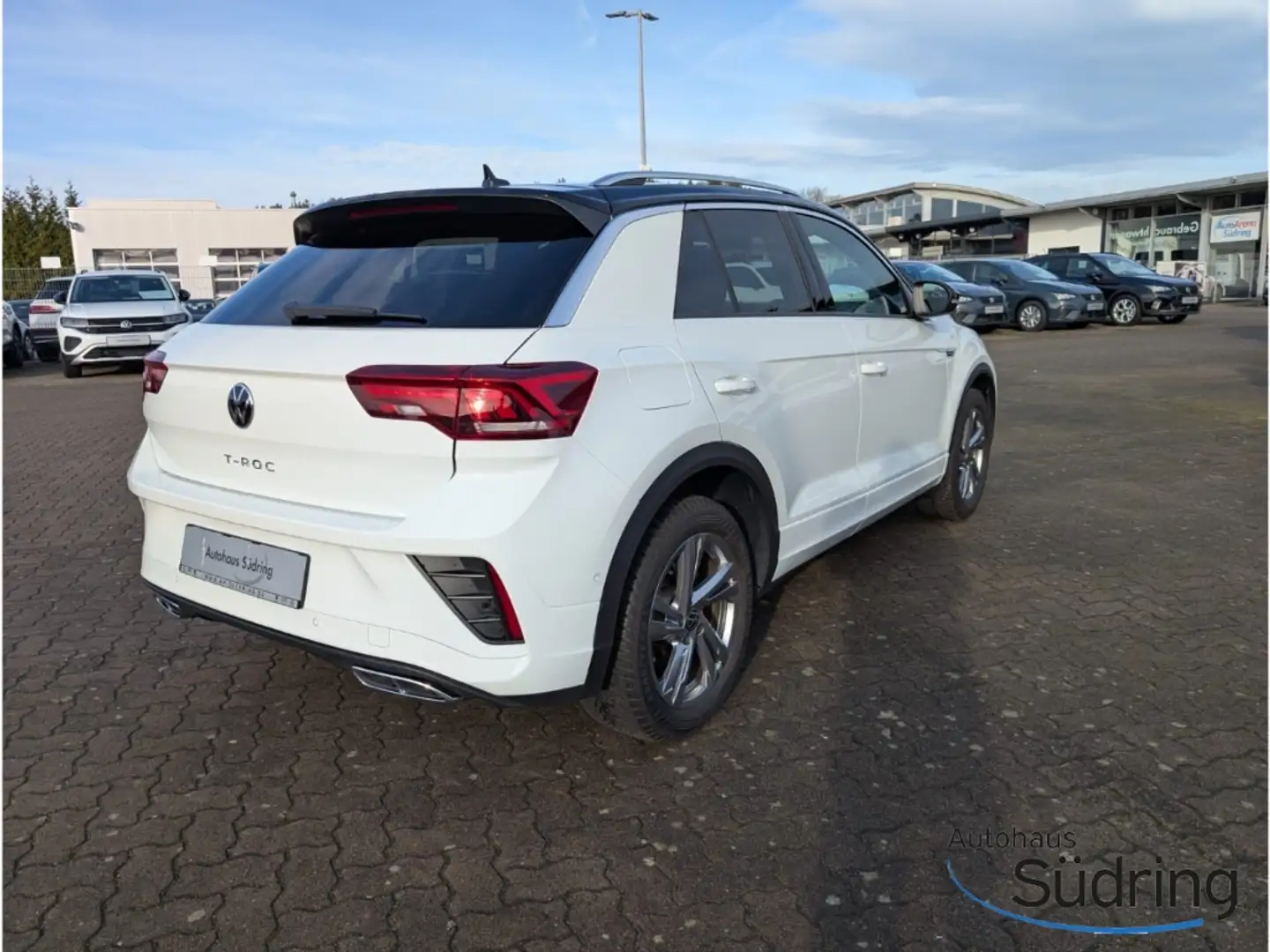 Volkswagen T-Roc 1,5 TSI R-Line DSG AH Navi LED ACC Rückfk. Weiß - 2