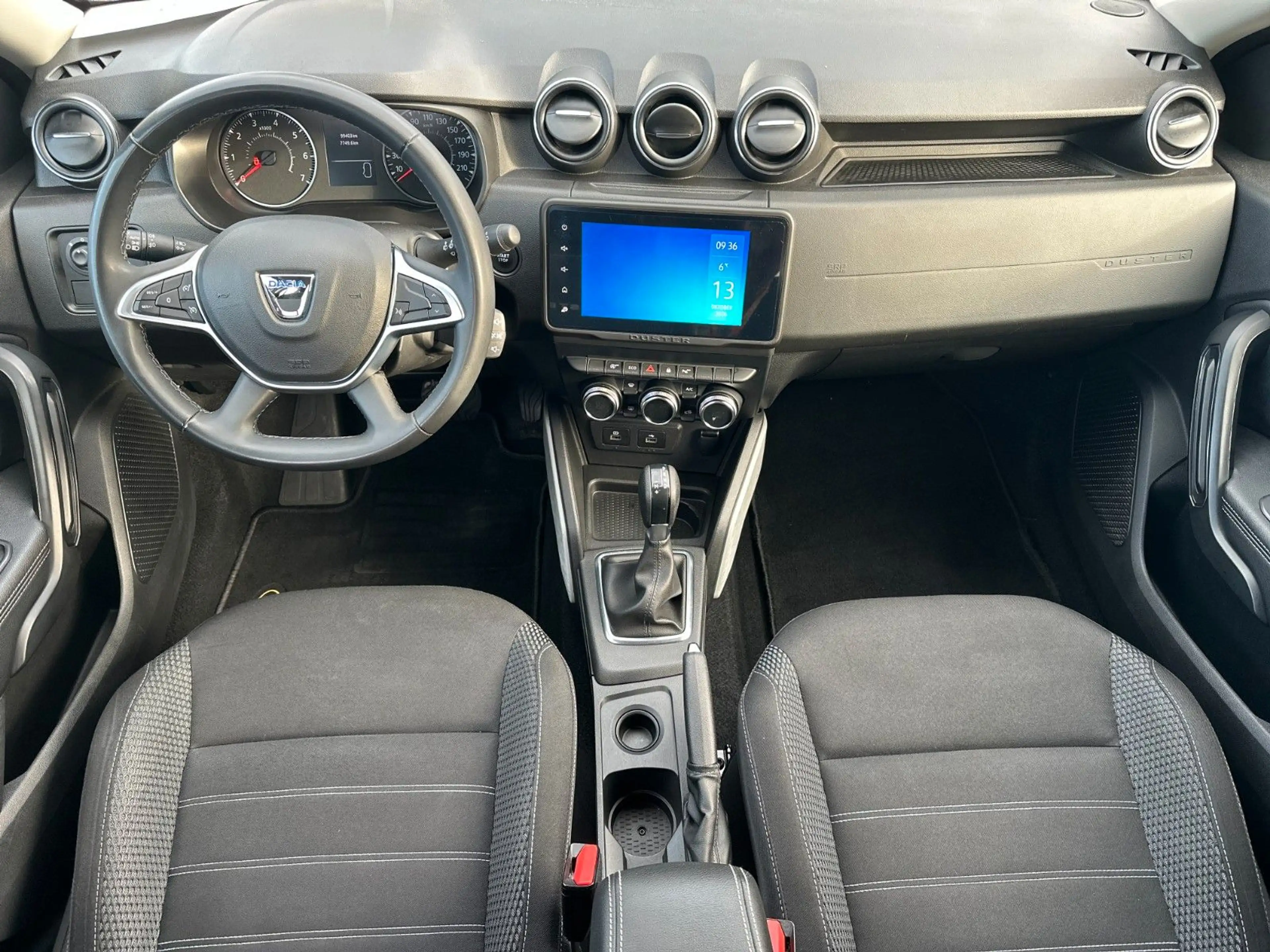 Dacia Duster II Prestige / Automatik / 1. Hand / KD — photo 12