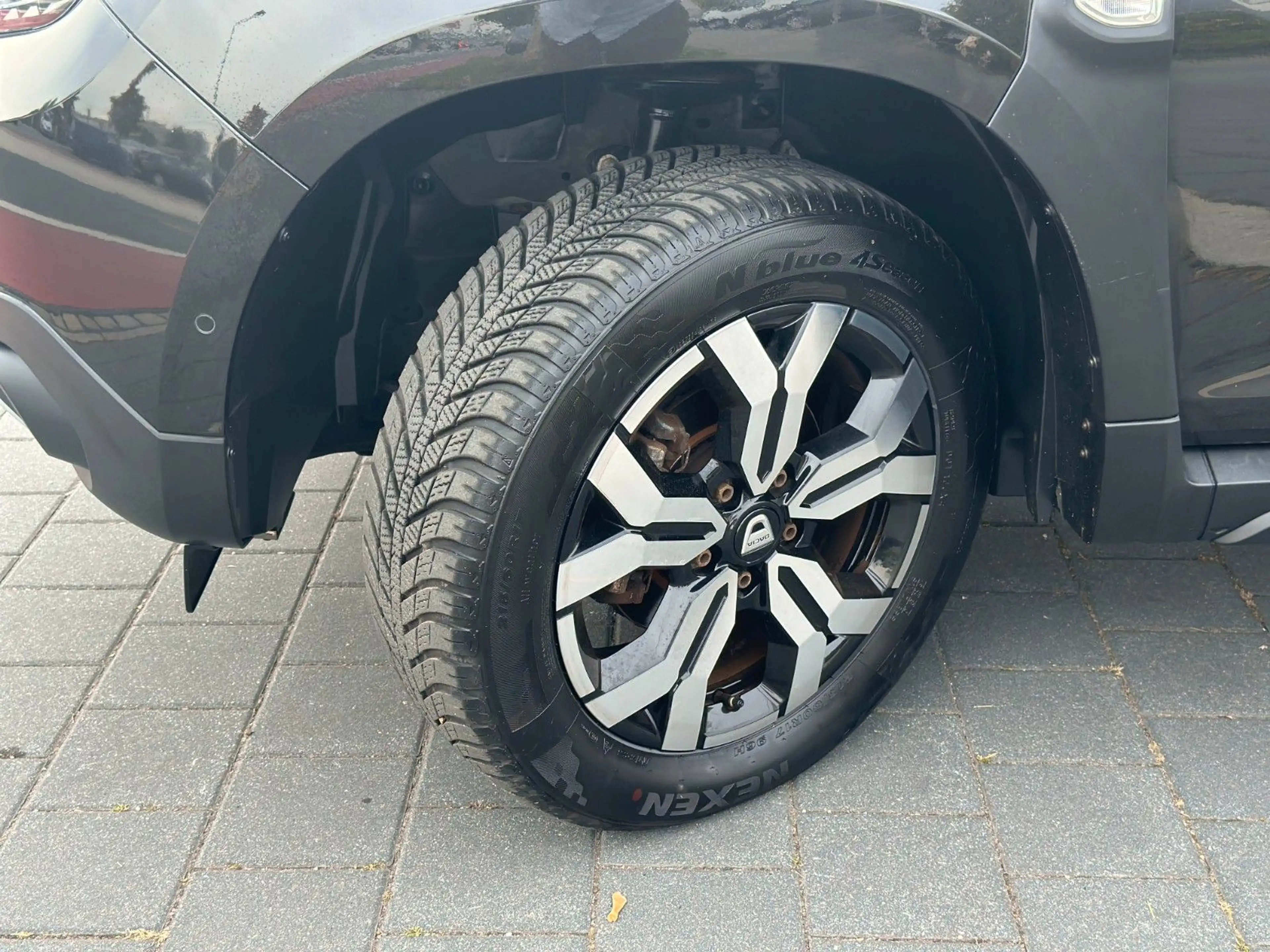 Dacia Duster II Prestige / Automatik / 1. Hand / KD — photo 9