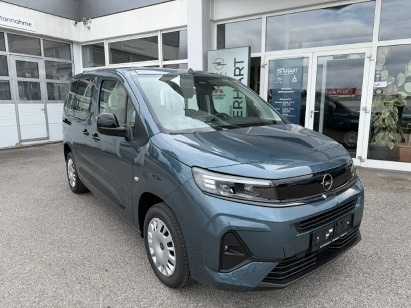 Opel Combo 1.2 PureTech L Edition Blau - 2