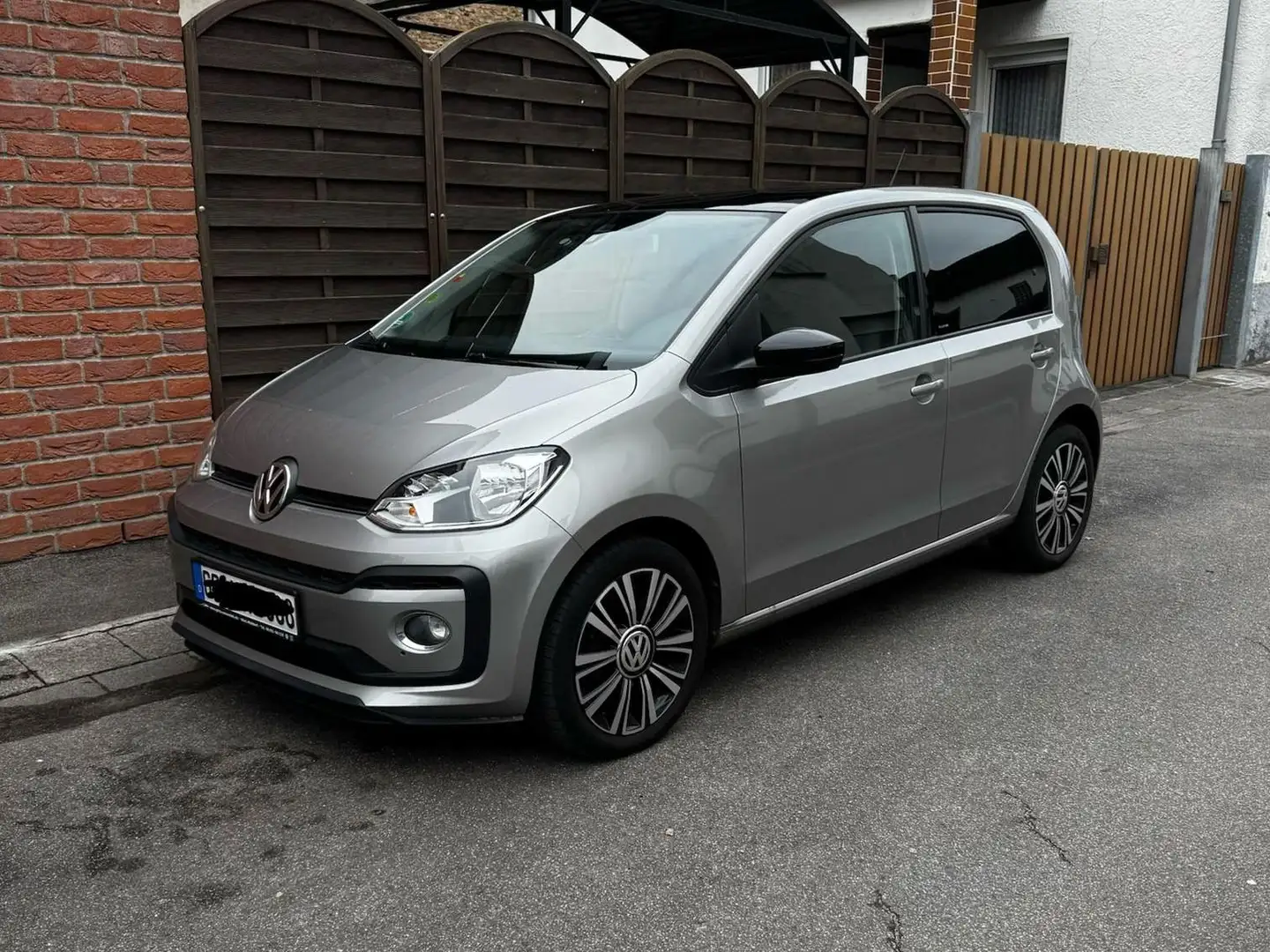 Volkswagen up! up! TSI move up! Plateado - 2