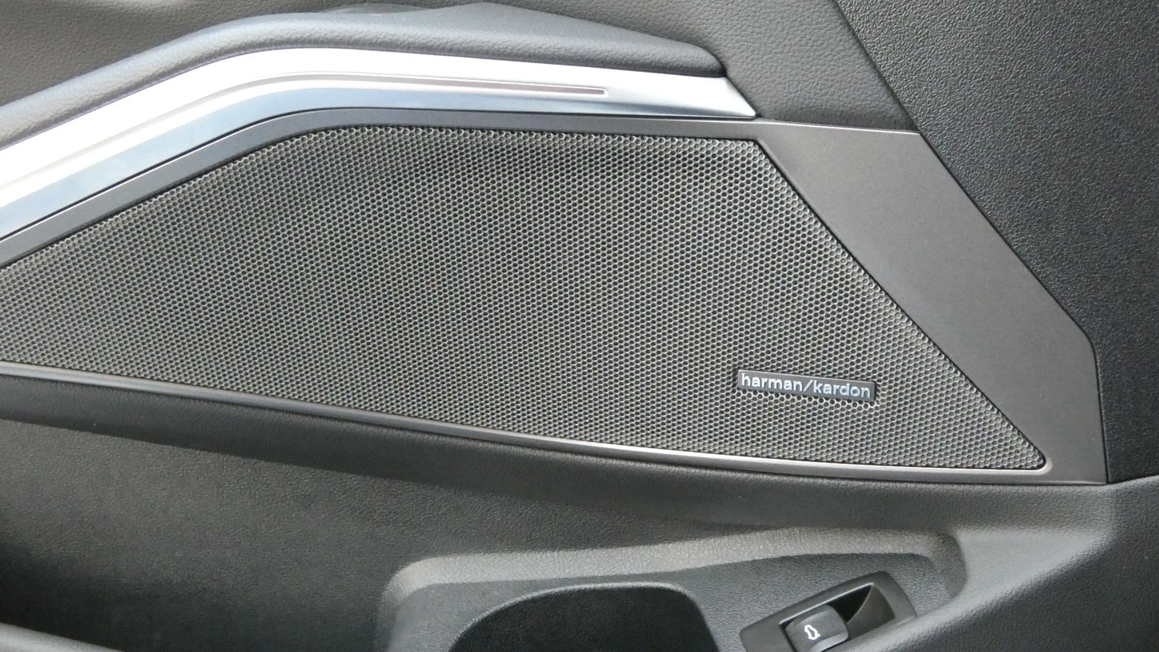 BMW 320 d xDriv Tou M Sportp PRO ACC°AHK°Stdhzg°M19 — photo 12