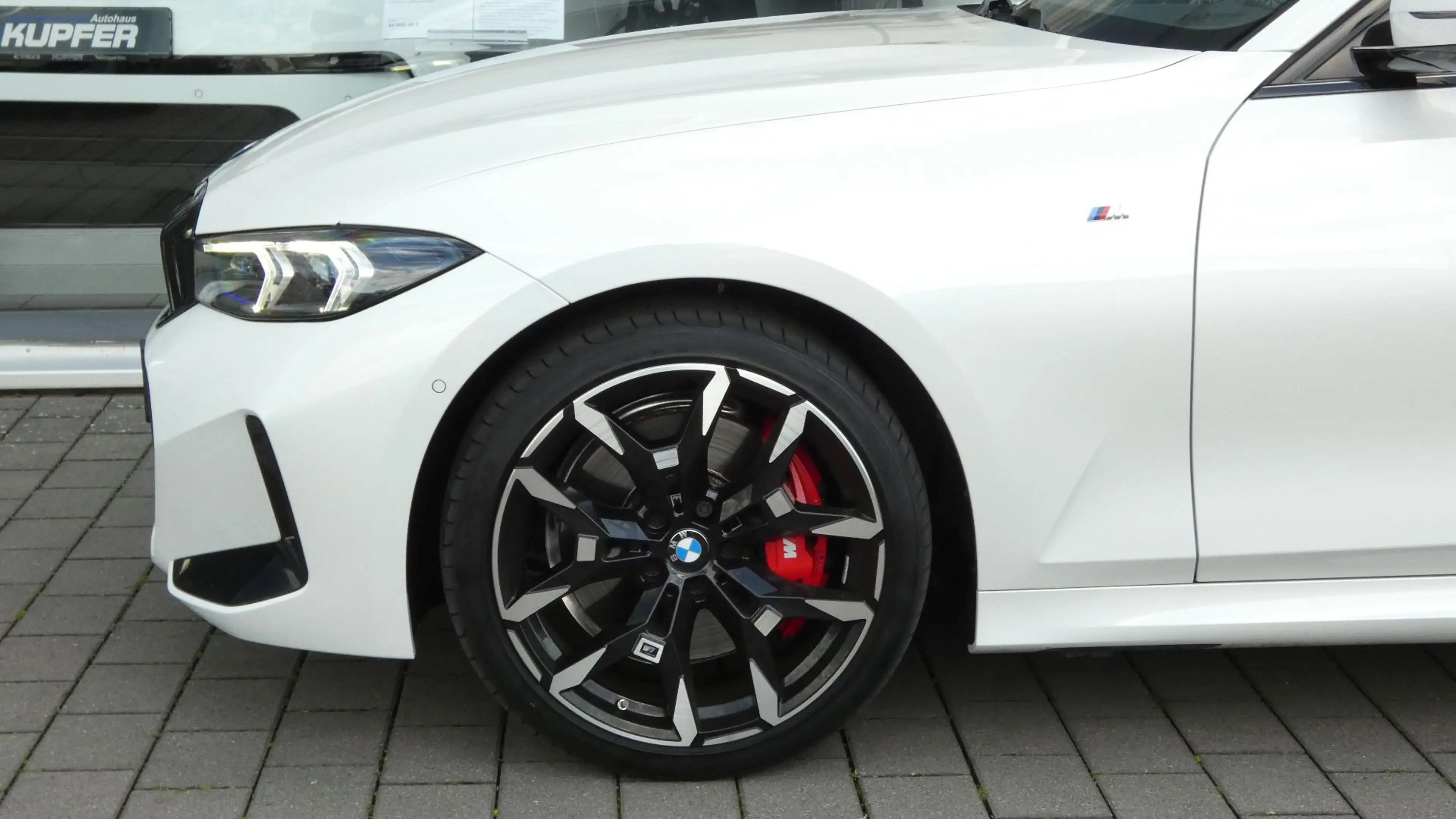 BMW 320 d xDriv Tou M Sportp PRO ACC°AHK°Stdhzg°M19 — photo 5