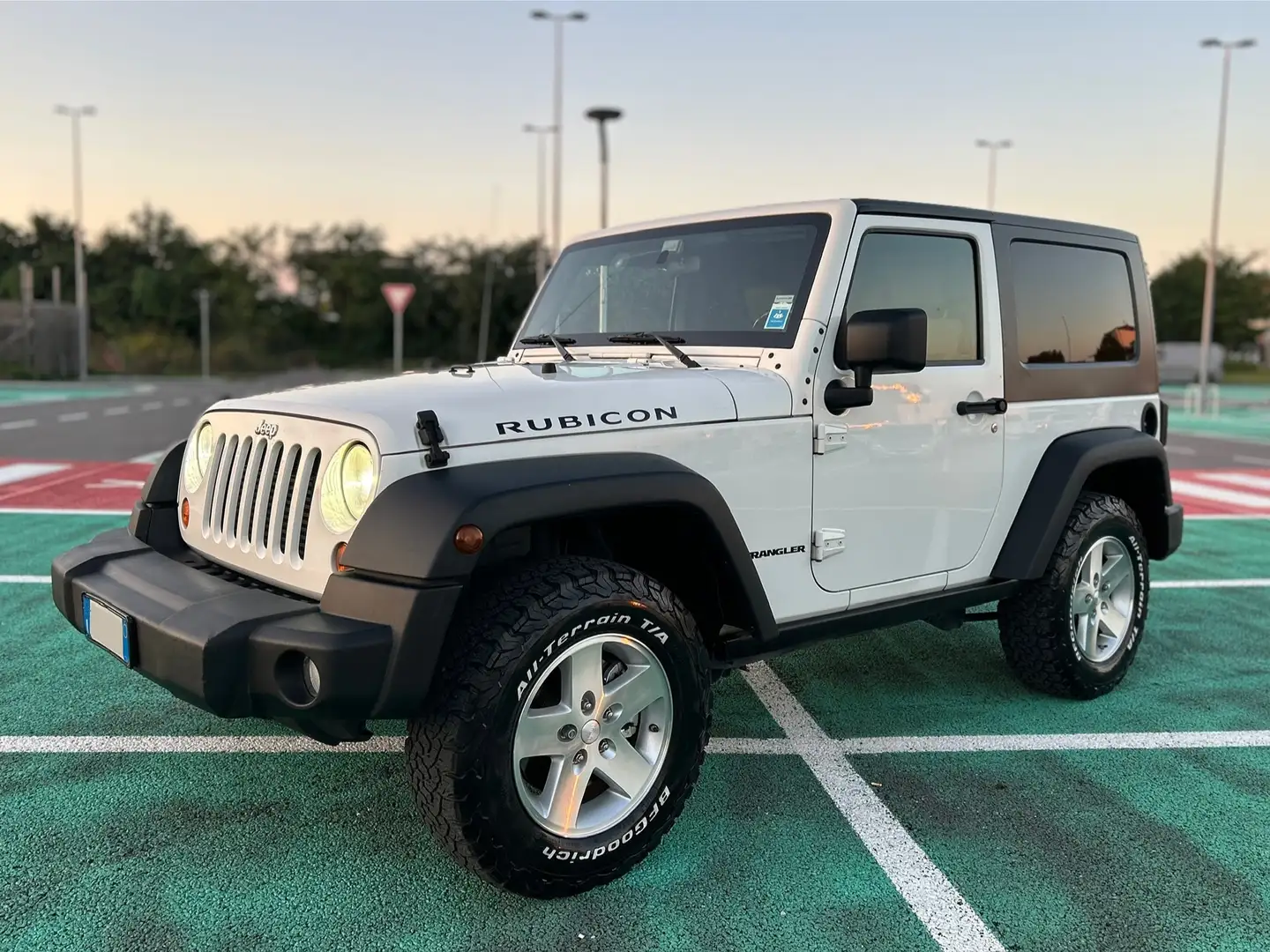 Jeep Wrangler Wrangler 3p 2.8 crd Rubicon auto dpf Weiß - 2