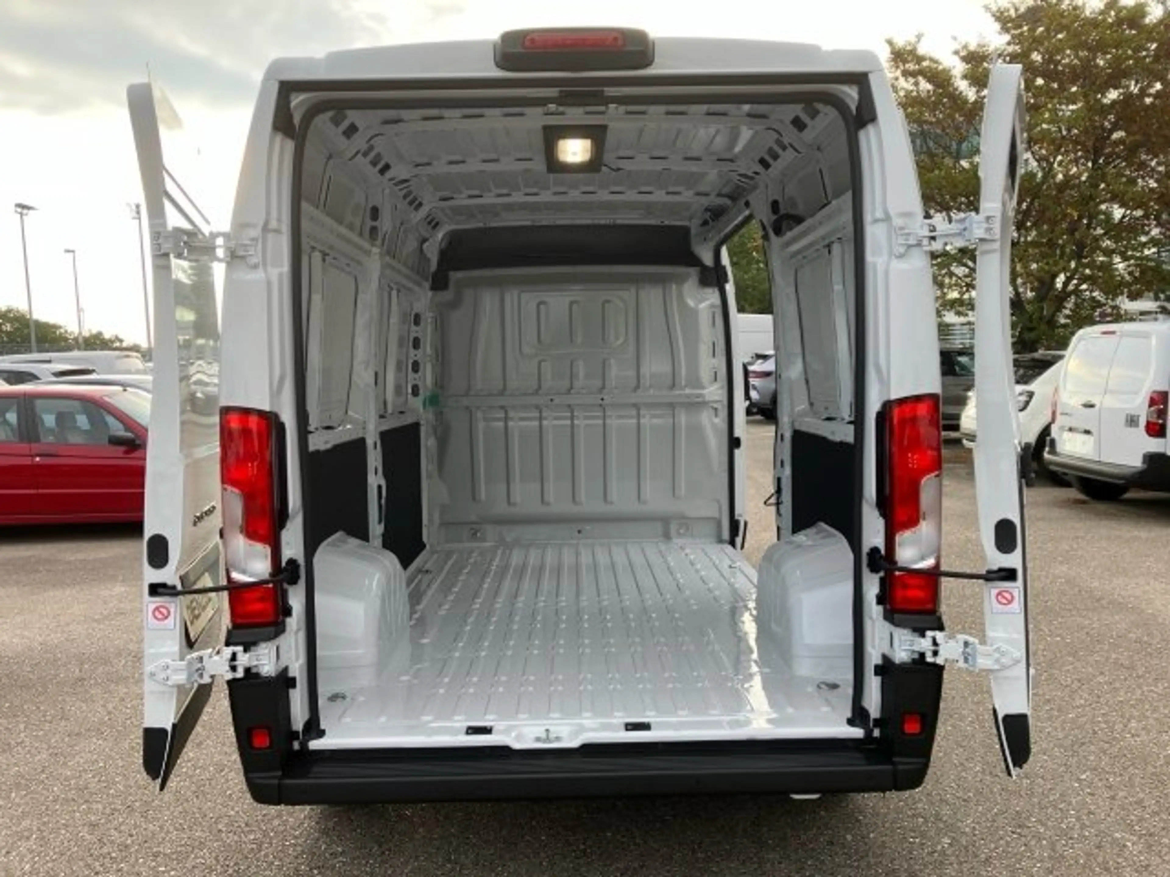 Fiat Ducato Serie 2 L2H2 3000 120 MT — photo 10