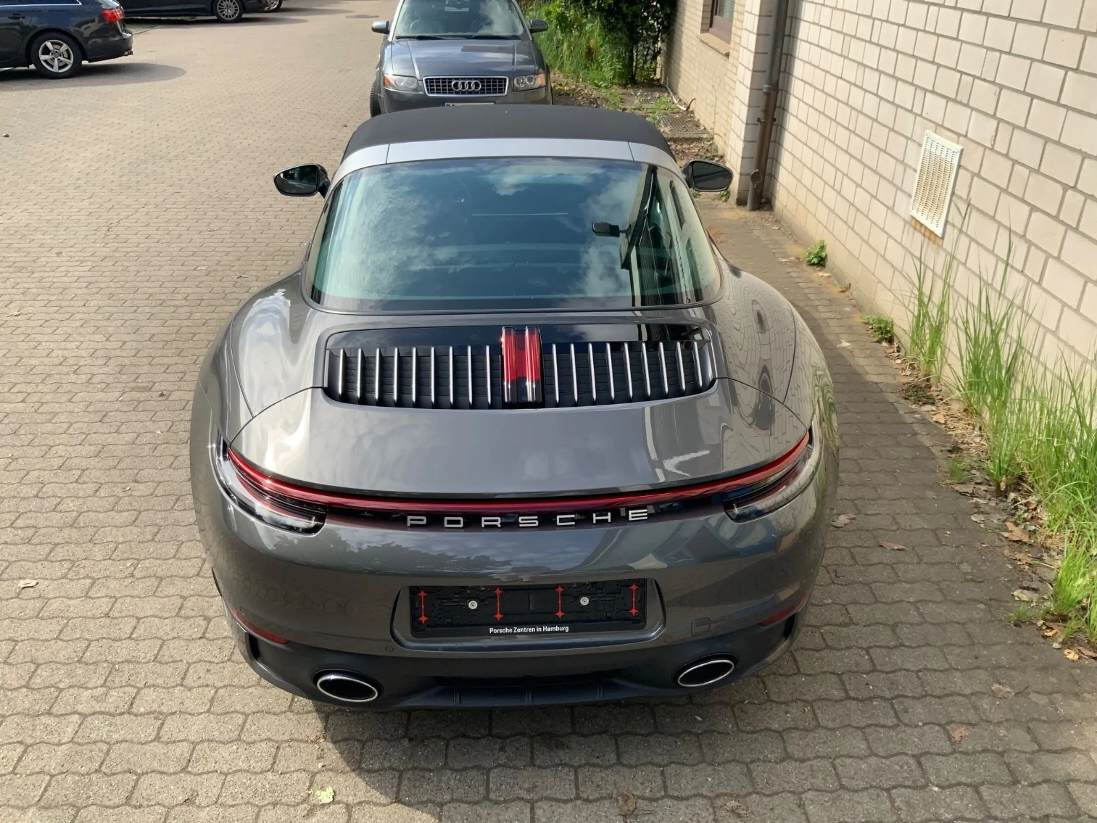 Porsche 992 911 Targa 4 SportDesign/Chrono/LederBlau/Inno — photo 9