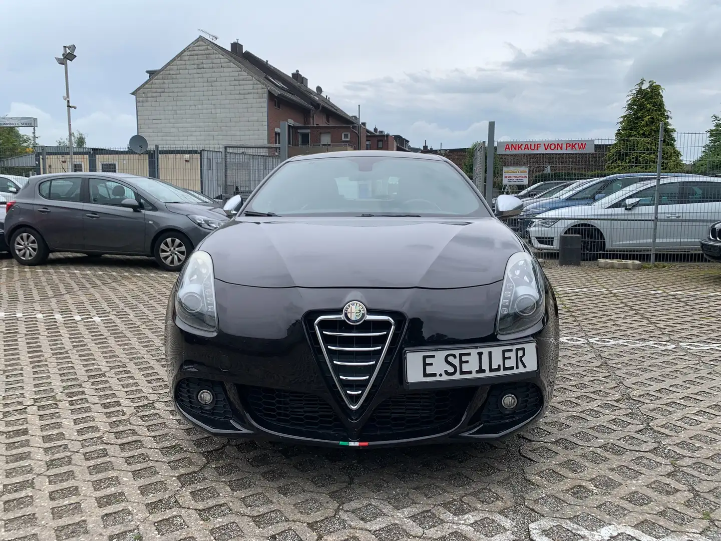 Alfa Romeo Giulietta 1,6d/Teilleder/Klimaauto./Xenon/ Noir - 2