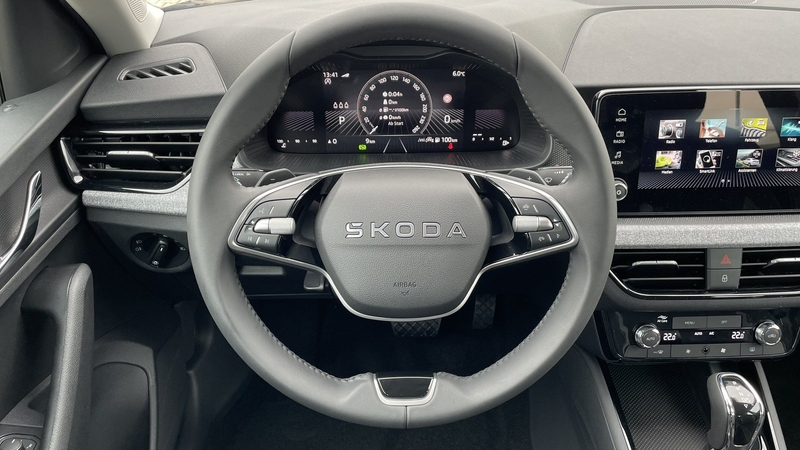Skoda Scala 1.5 TSI DSG Edition Alu 16" LED PDC RFK — photo 12