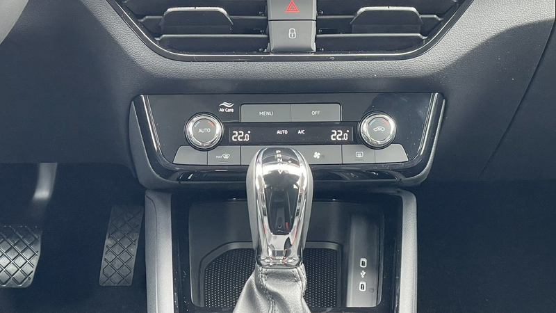 Skoda Scala 1.5 TSI DSG Edition Alu 16" LED PDC RFK — photo 13