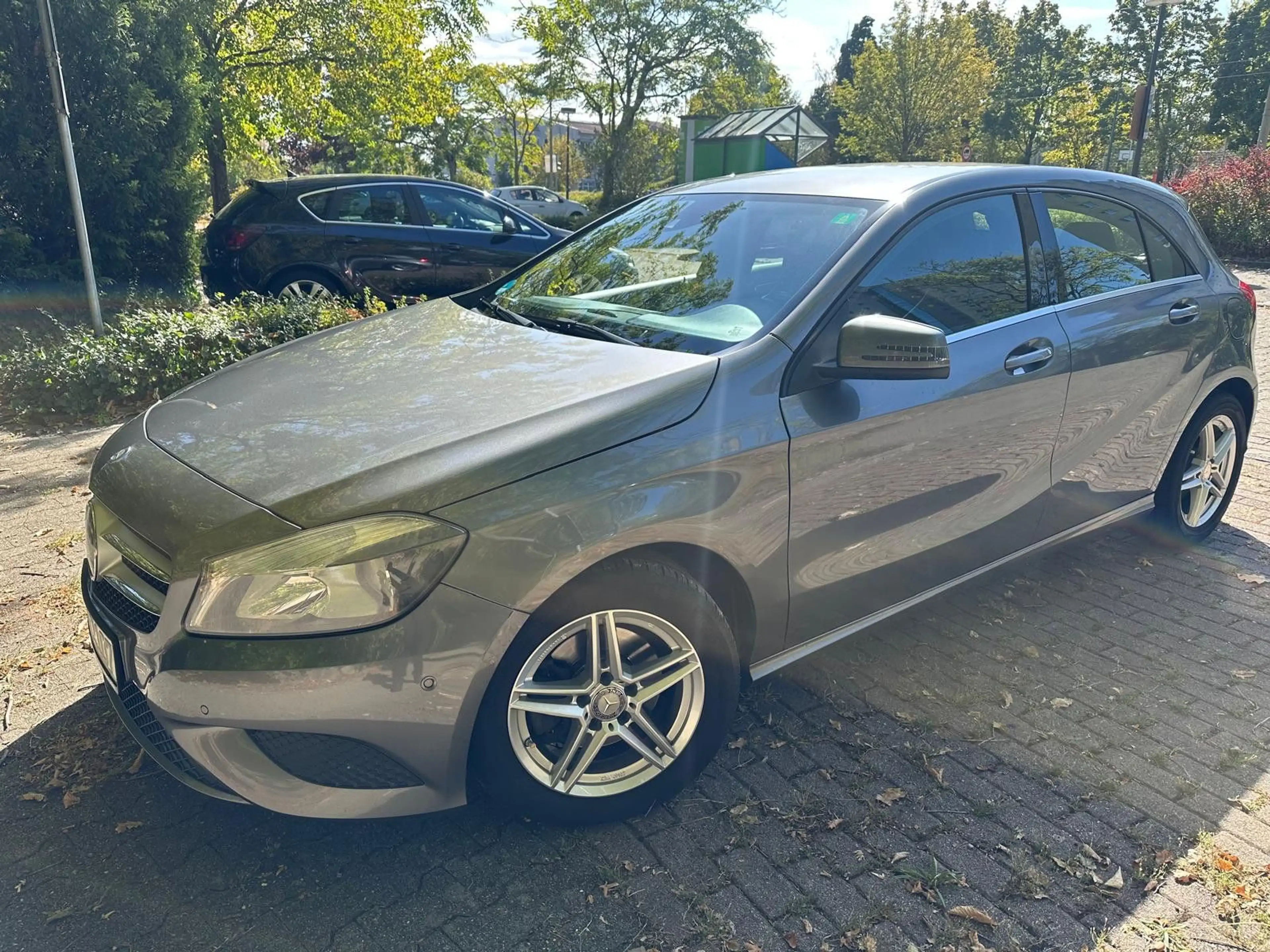Mercedes-Benz A 180 A A 180 BlueEfficiency
