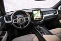 Volvo XC60 2.0 T6 Plug-in hybrid AWD Essential | Facelift | T Schwarz - thumbnail 11