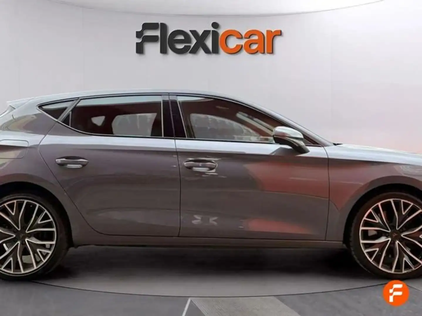 CUPRA Sonstige SP 1.4 e-Hybrid 180kW (245CV) DSG Grau - 2