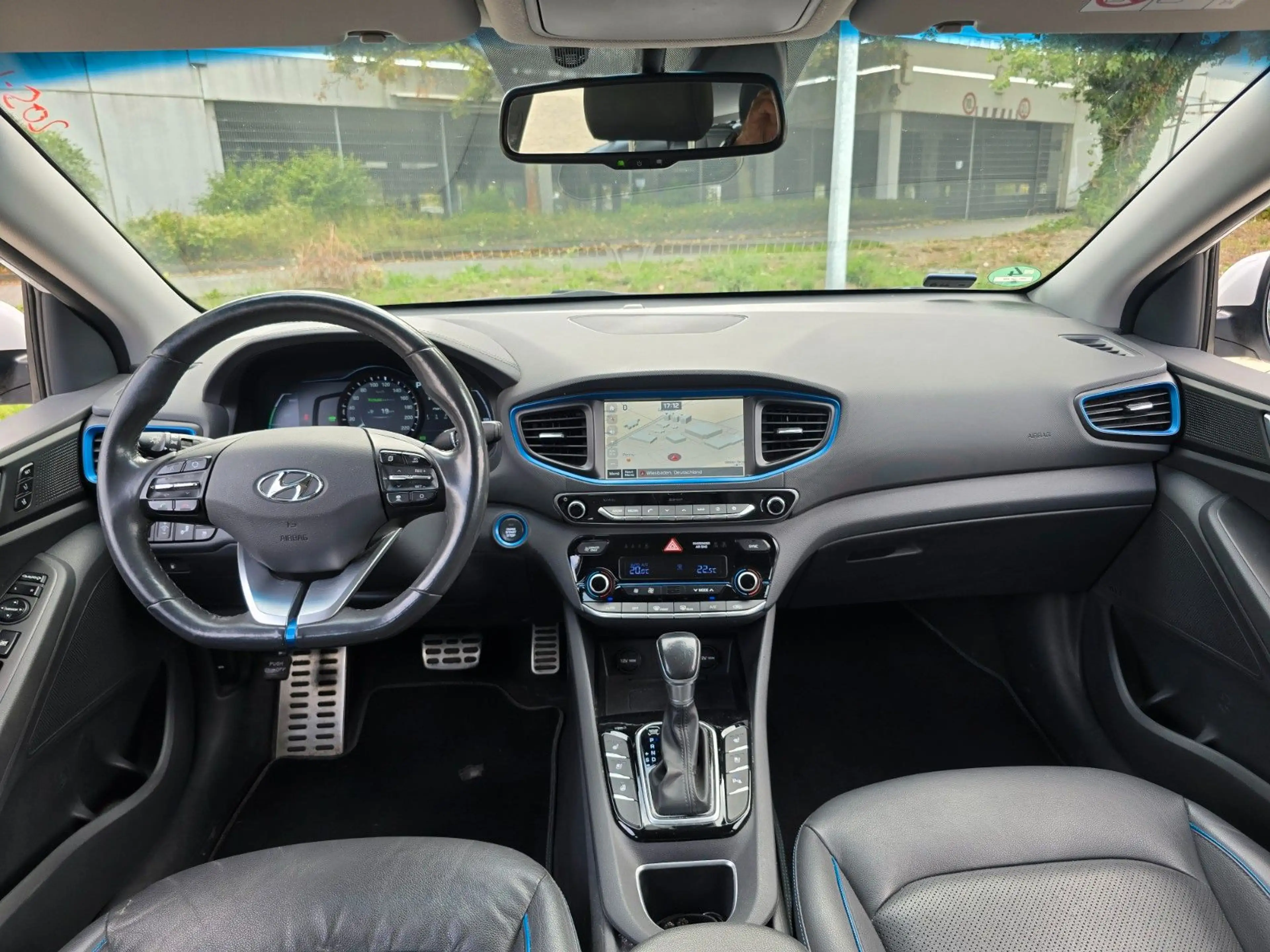 Hyundai IONIQ Premium /AHk/memory/sitzbelüftung/voll — photo 10