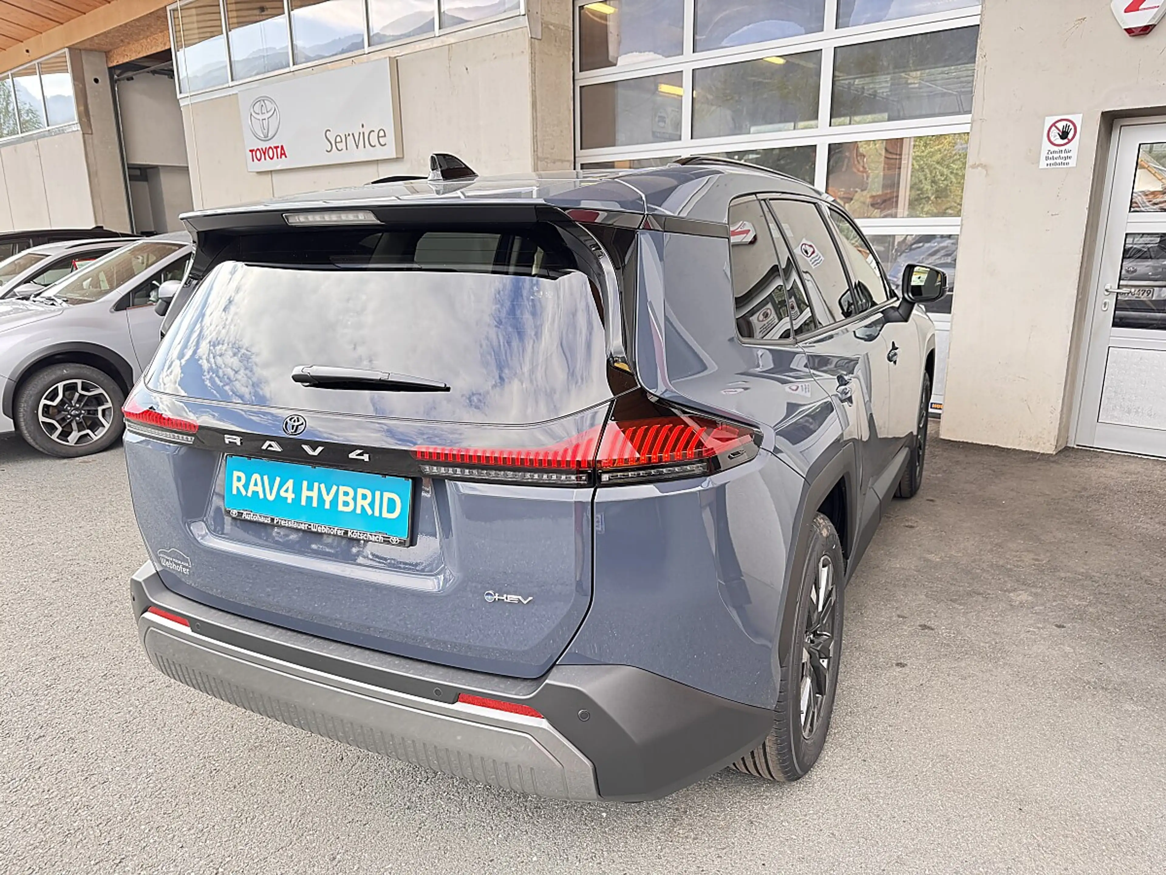 Toyota RAV 4 RAV4 2,5 Hybrid Teamplayer 4WD Aut. — photo 6