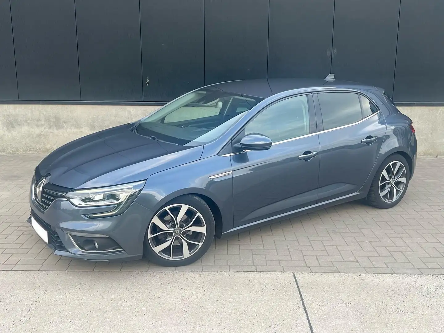 Renault Megane ENERGY BOSE EDITION Bleu - 1