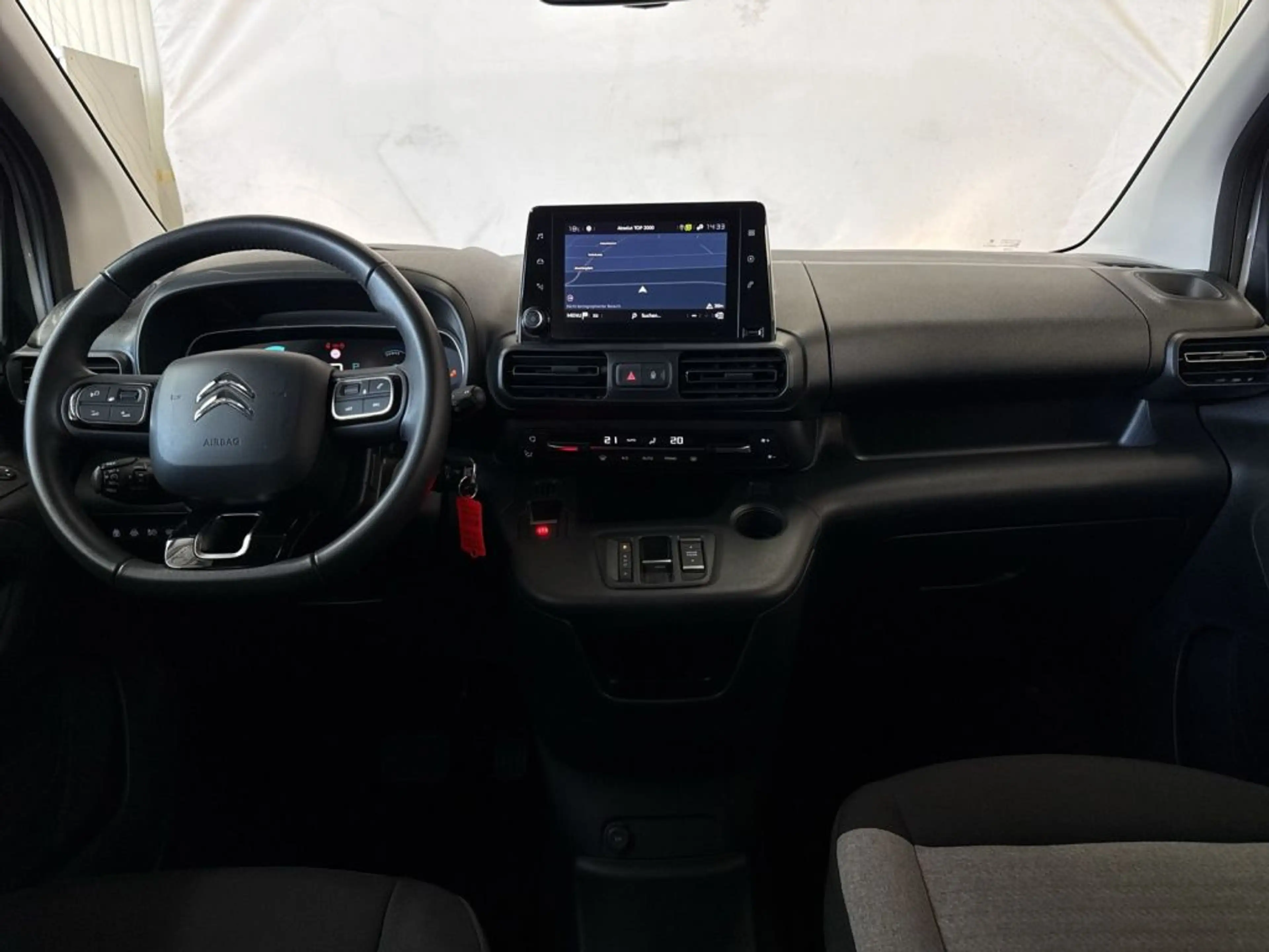 Citroen Berlingo ë-Berlingo M Elektromotor 136 SHINE — photo 8