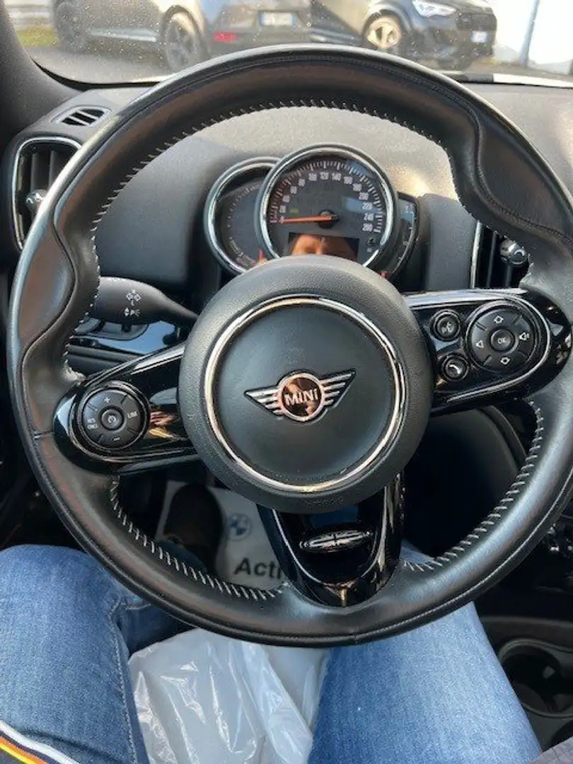 MINI Cooper SE Countryman Mini Countryman F60 2017 1.5 Hype all4 auto Šedá - 2