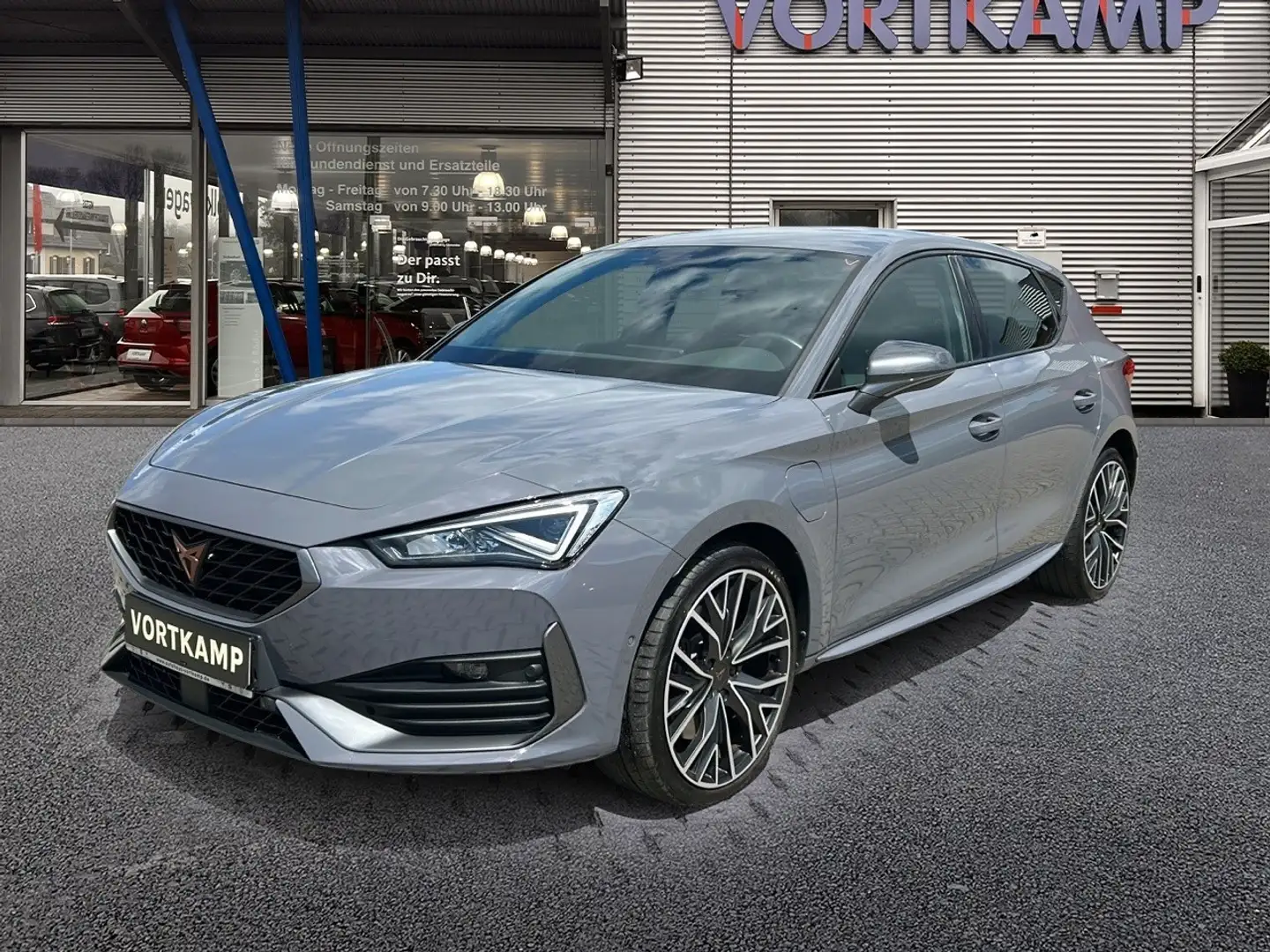 CUPRA Leon e-Hybrid Kamera/Memory/Alarm/FullLink Grau - 2