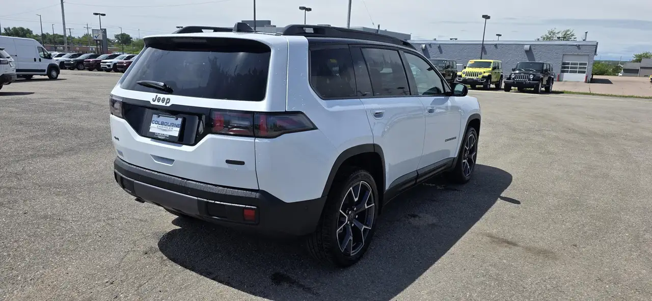 Jeep Cherokee photo Jeep Cherokee