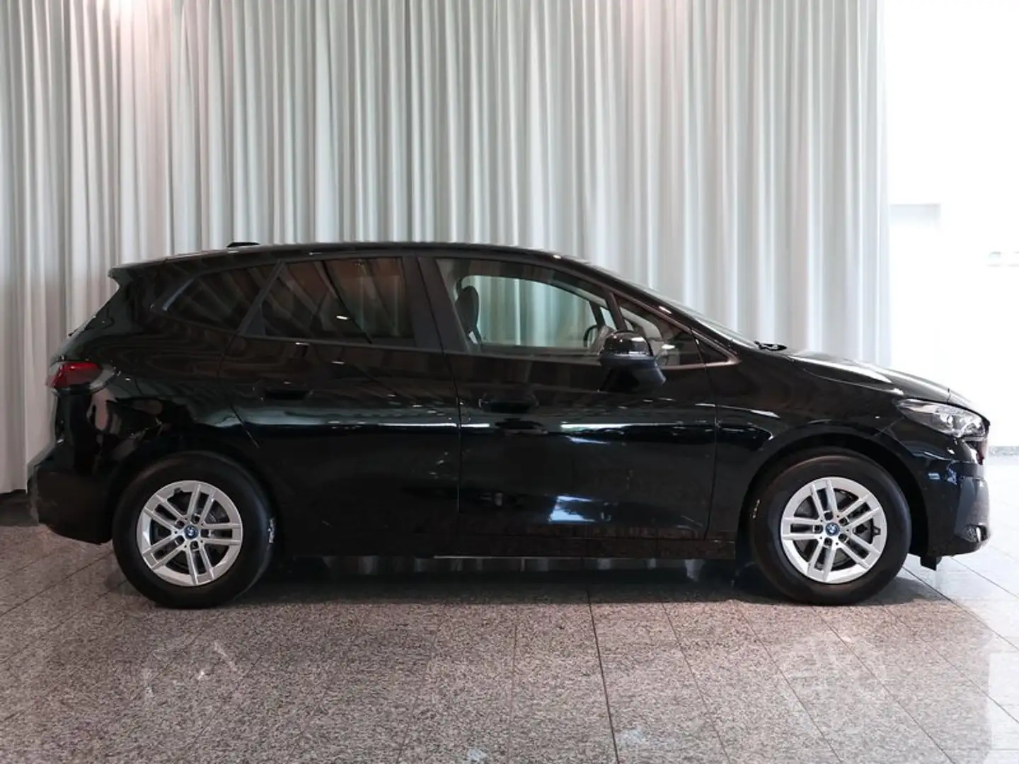 BMW 225 e xDrive Active Tourer Adp.LED 360° HUD DrivAssPro Noir - 2