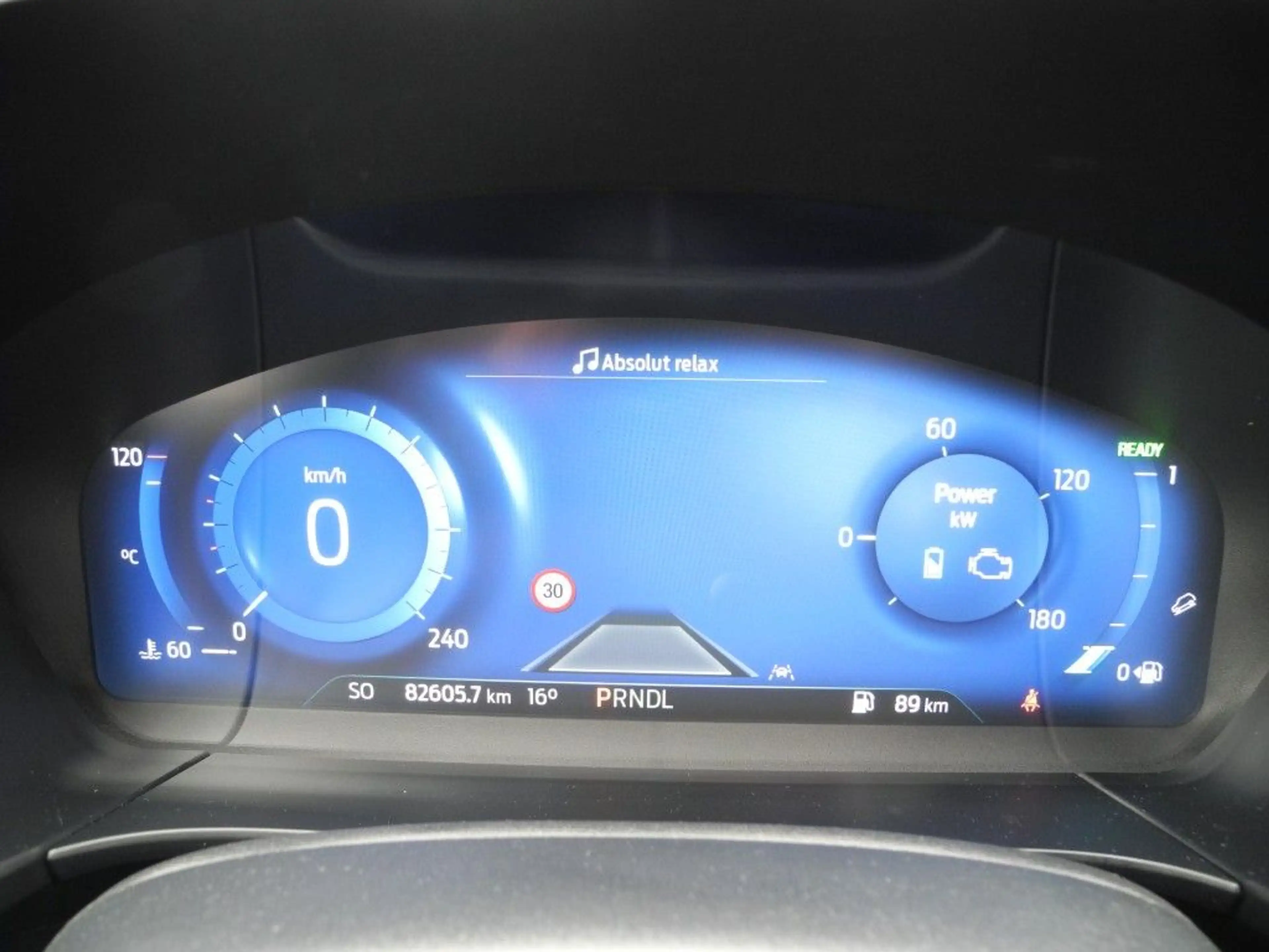 Ford Kuga FHEV 4x4 ST-LINE X - Adapt. LED, iACC, AHK, WR — photo 10