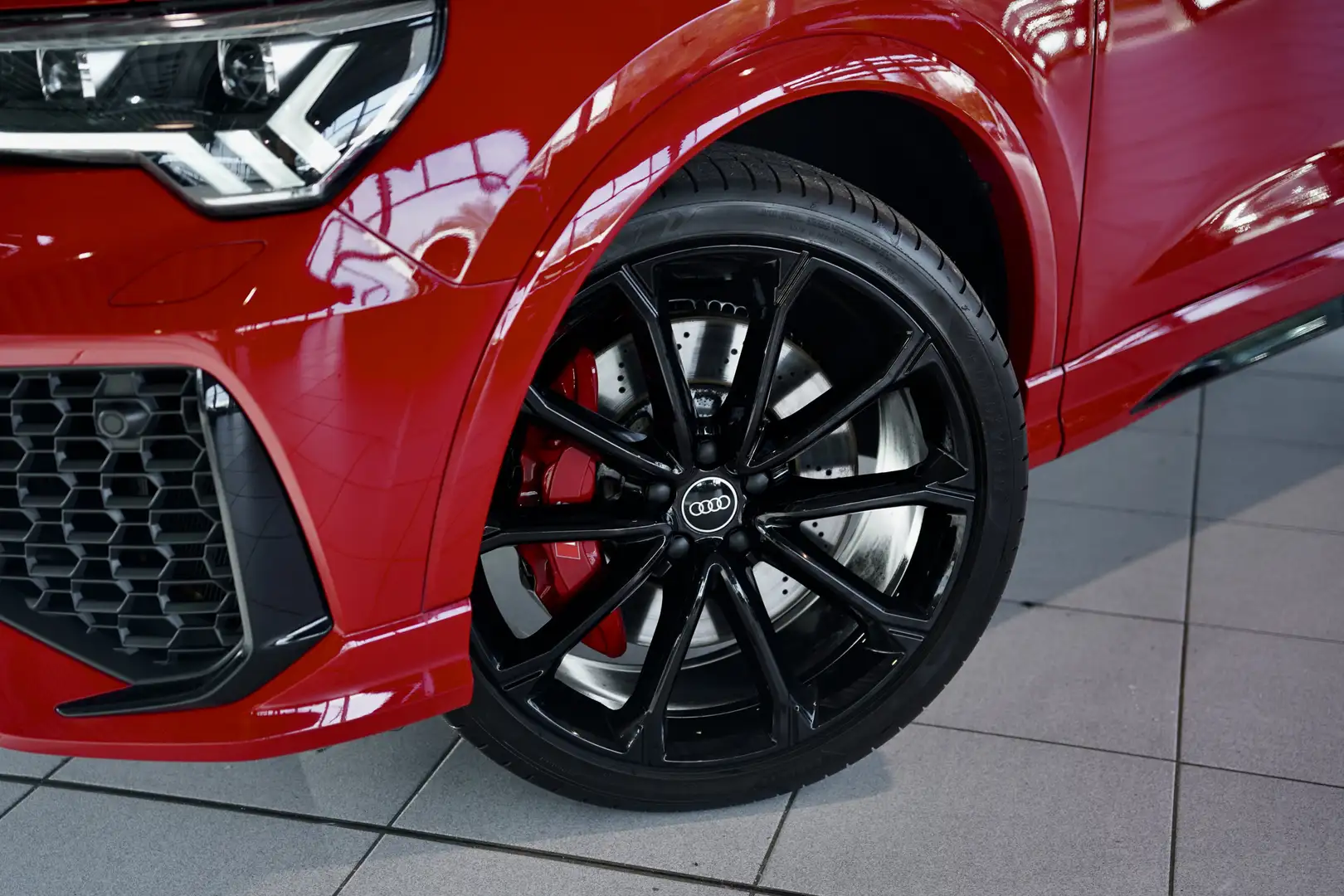 Audi RS Q3 q. *2.H *21 *Virtual*RS-AGA*ACC*AHK*Pano Rot - 2