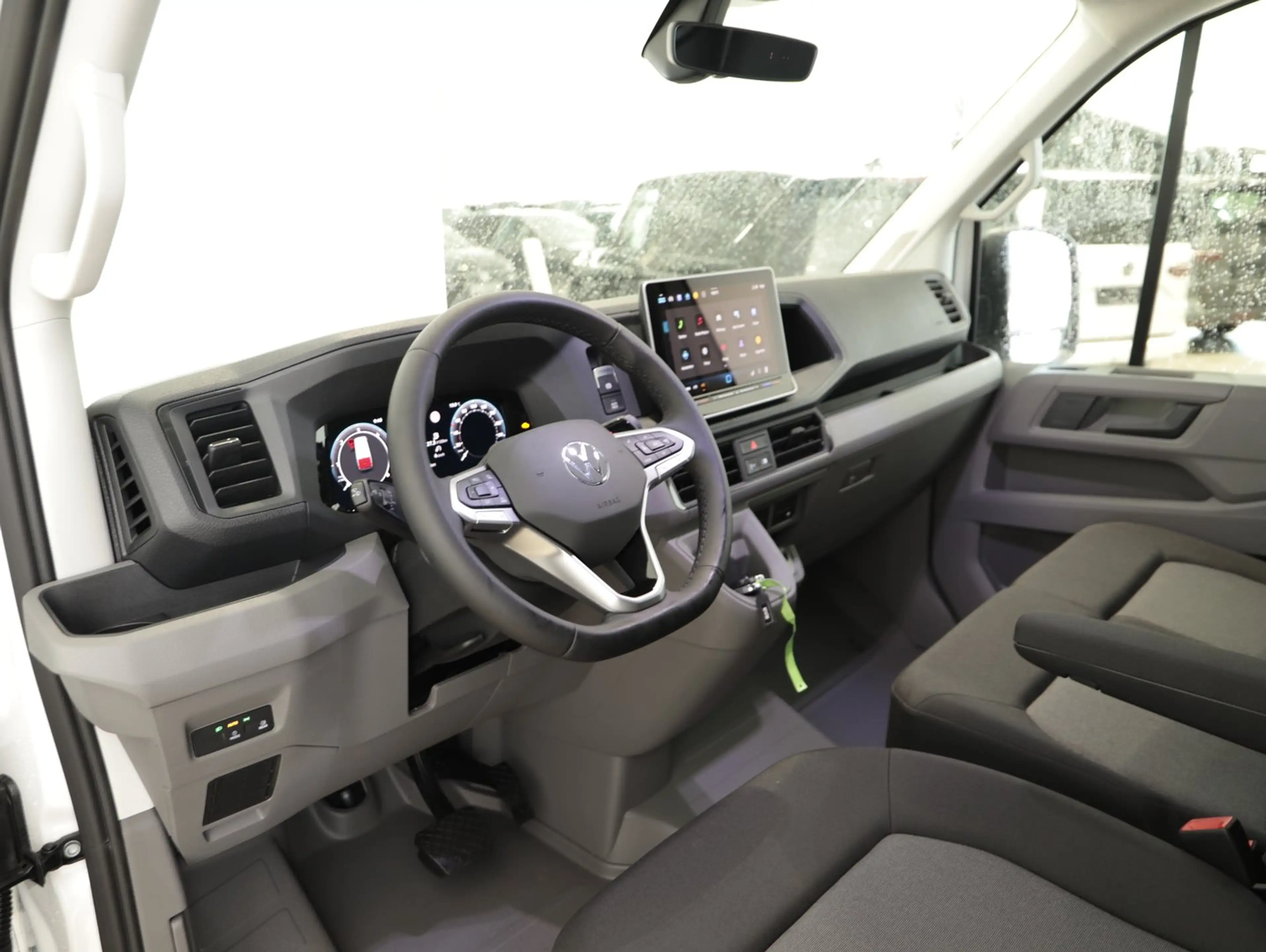 Volkswagen Crafter VW Crafter 35 T6 Kastenwagen L3H3 TDI 4MOTION — photo 2