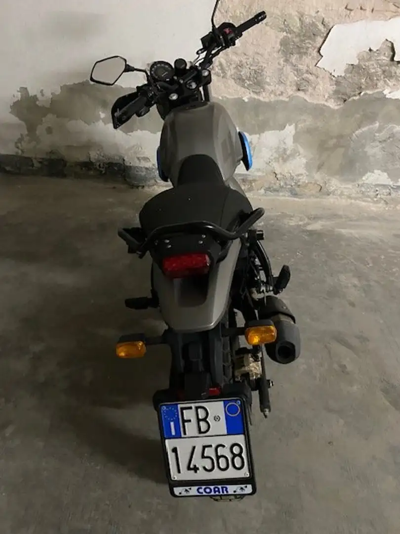 Royal Enfield Scram 411 Grigio - 2
