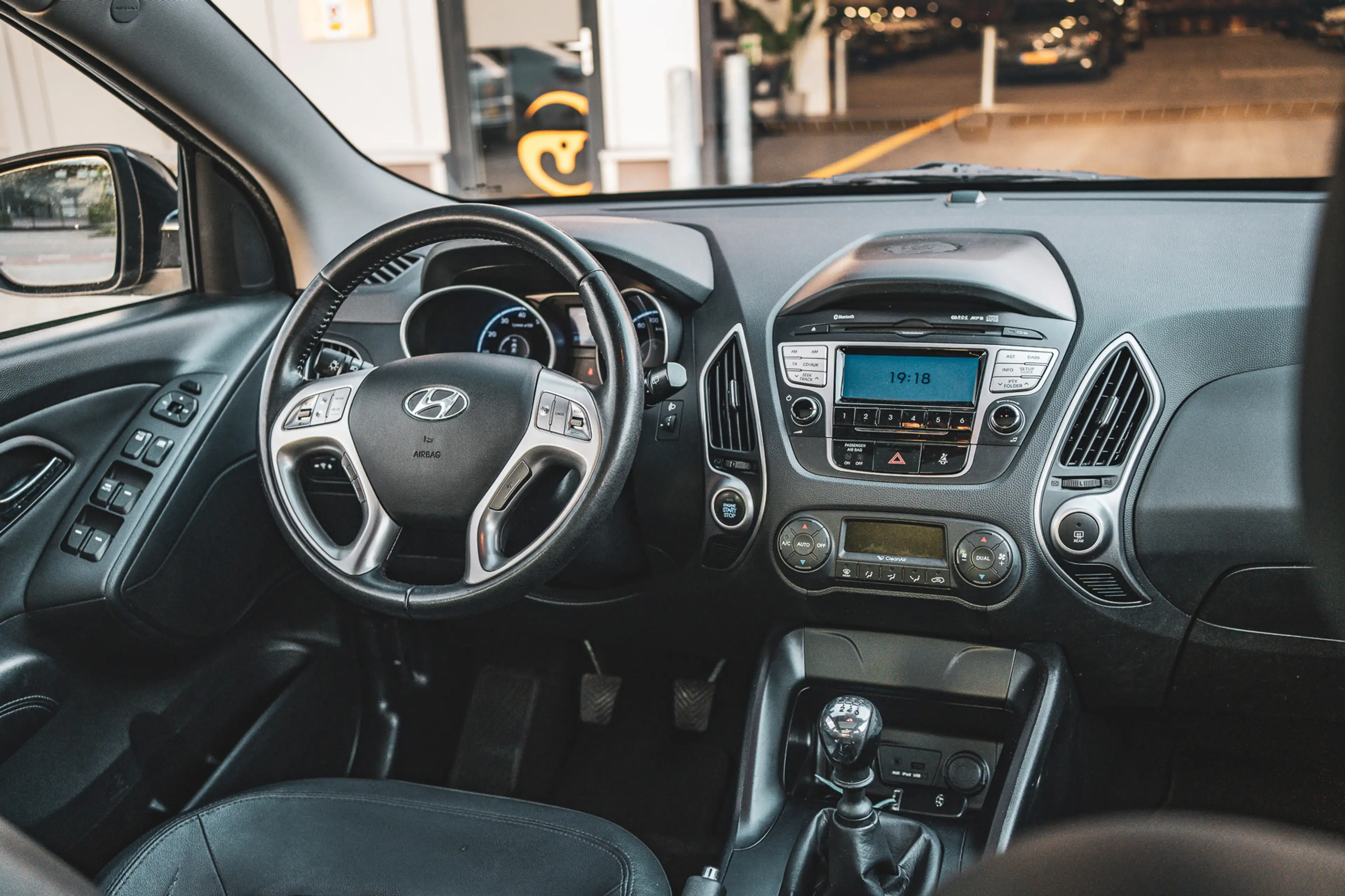 Hyundai iX35 1.6i GDI Style — photo 37