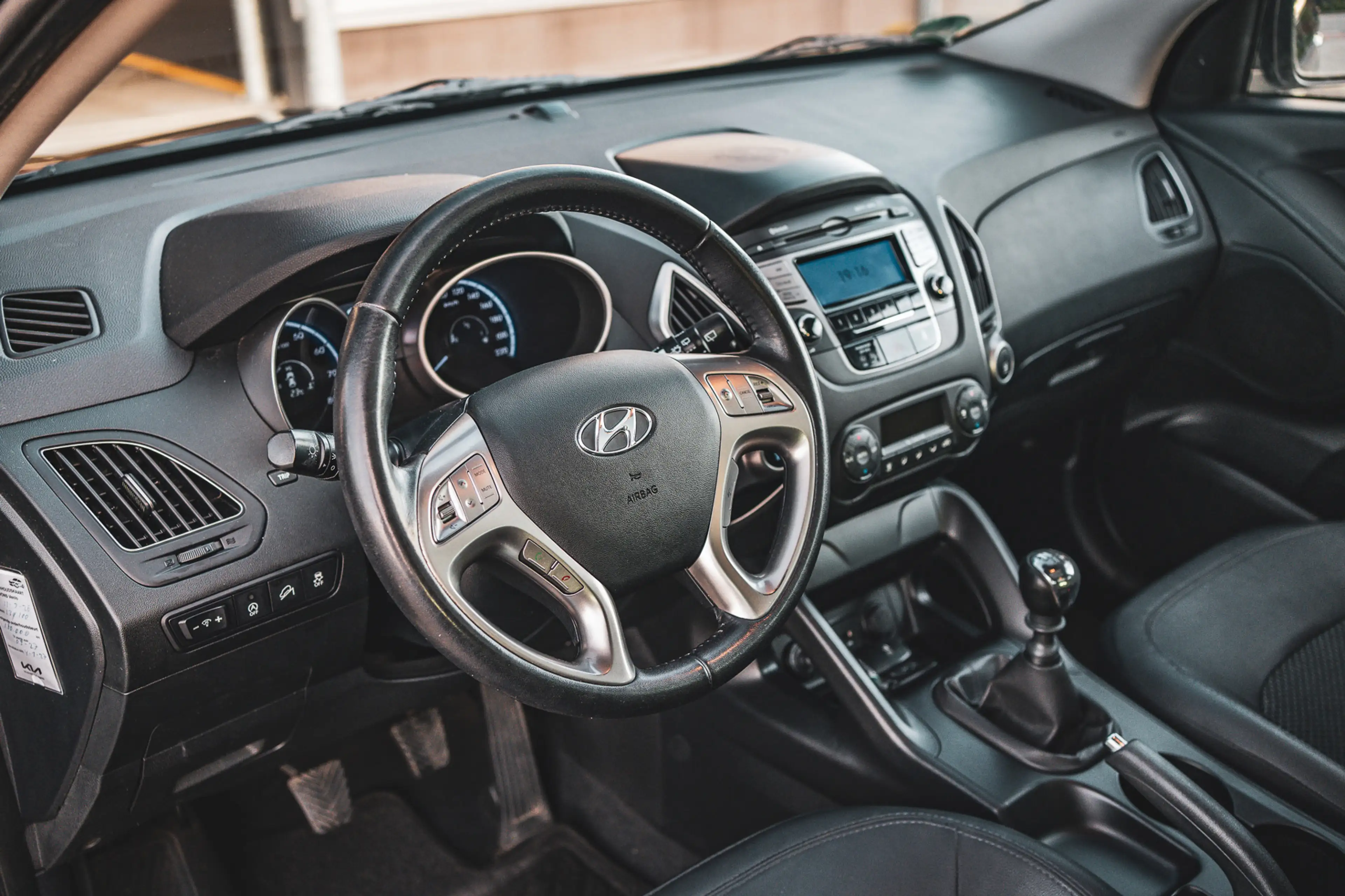 Hyundai iX35 1.6i GDI Style — photo 32
