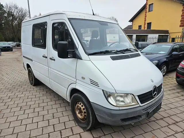 Mercedes-Benz Sprinter Kasten 208 CDI