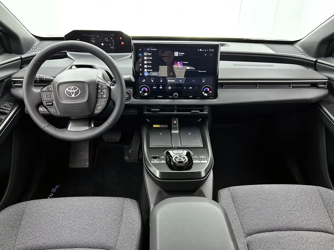 Toyota bZ4X 2026