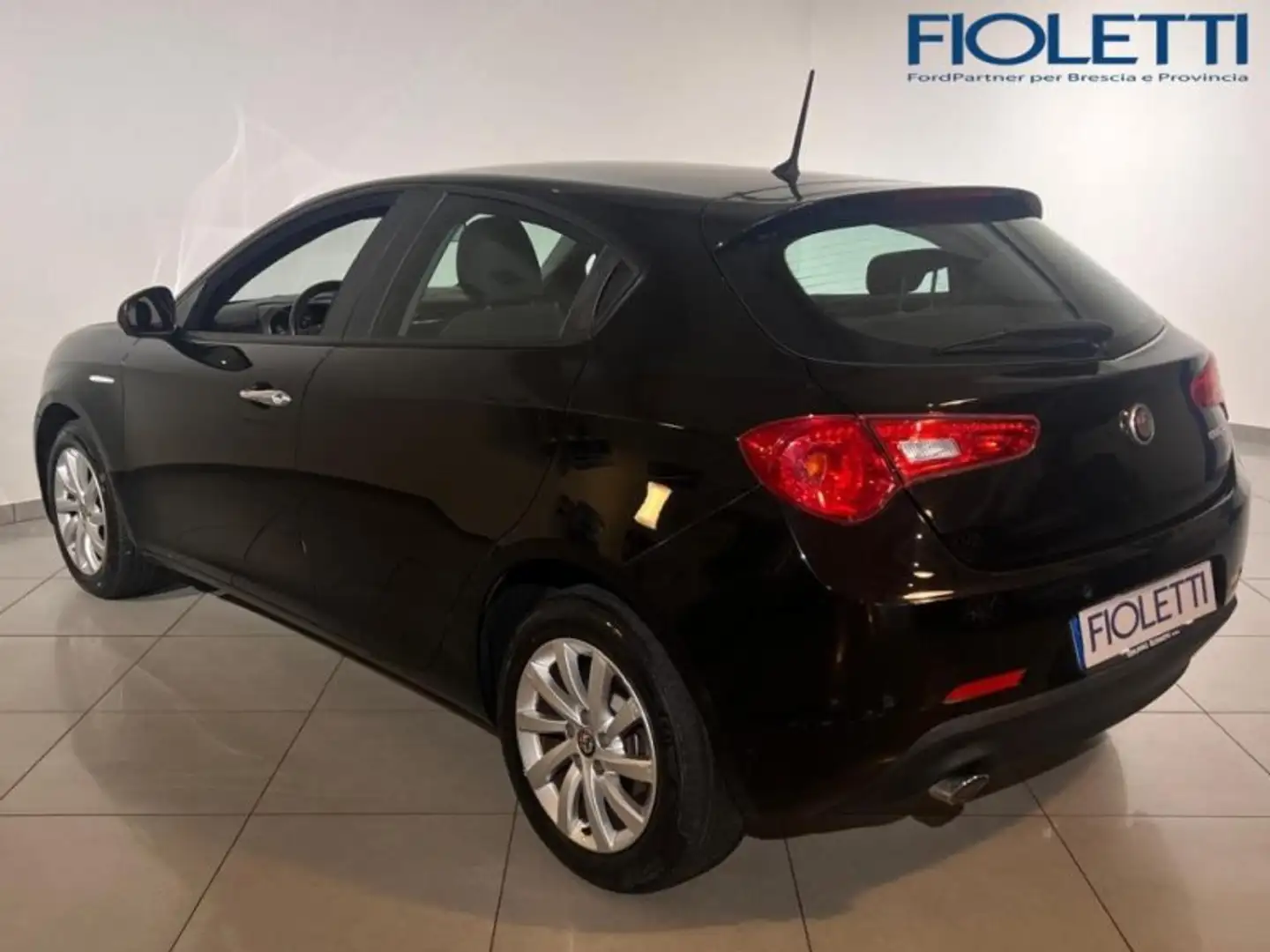 Alfa Romeo Giulietta (2010-21) 1.6 JTDM 120 CV BUSINESS Nero - 2