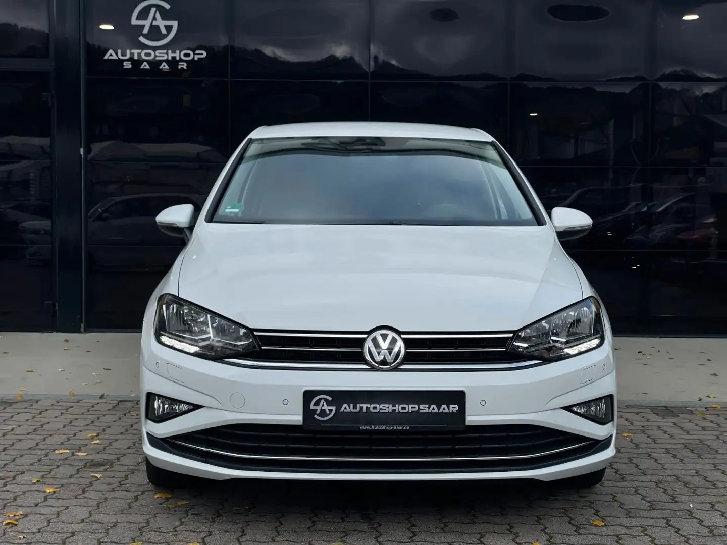 Volkswagen Golf Sportsvan VII Join Automatik/SHZ/NAVI/LED Weiß - 2