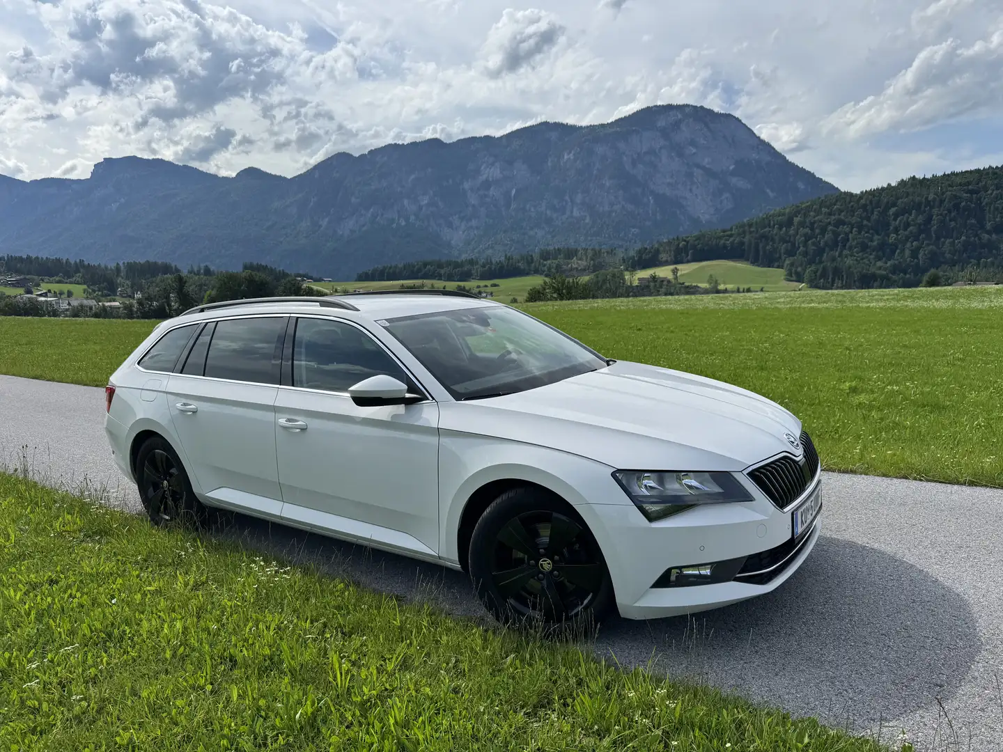 Skoda Superb Ambition Weiß - 2
