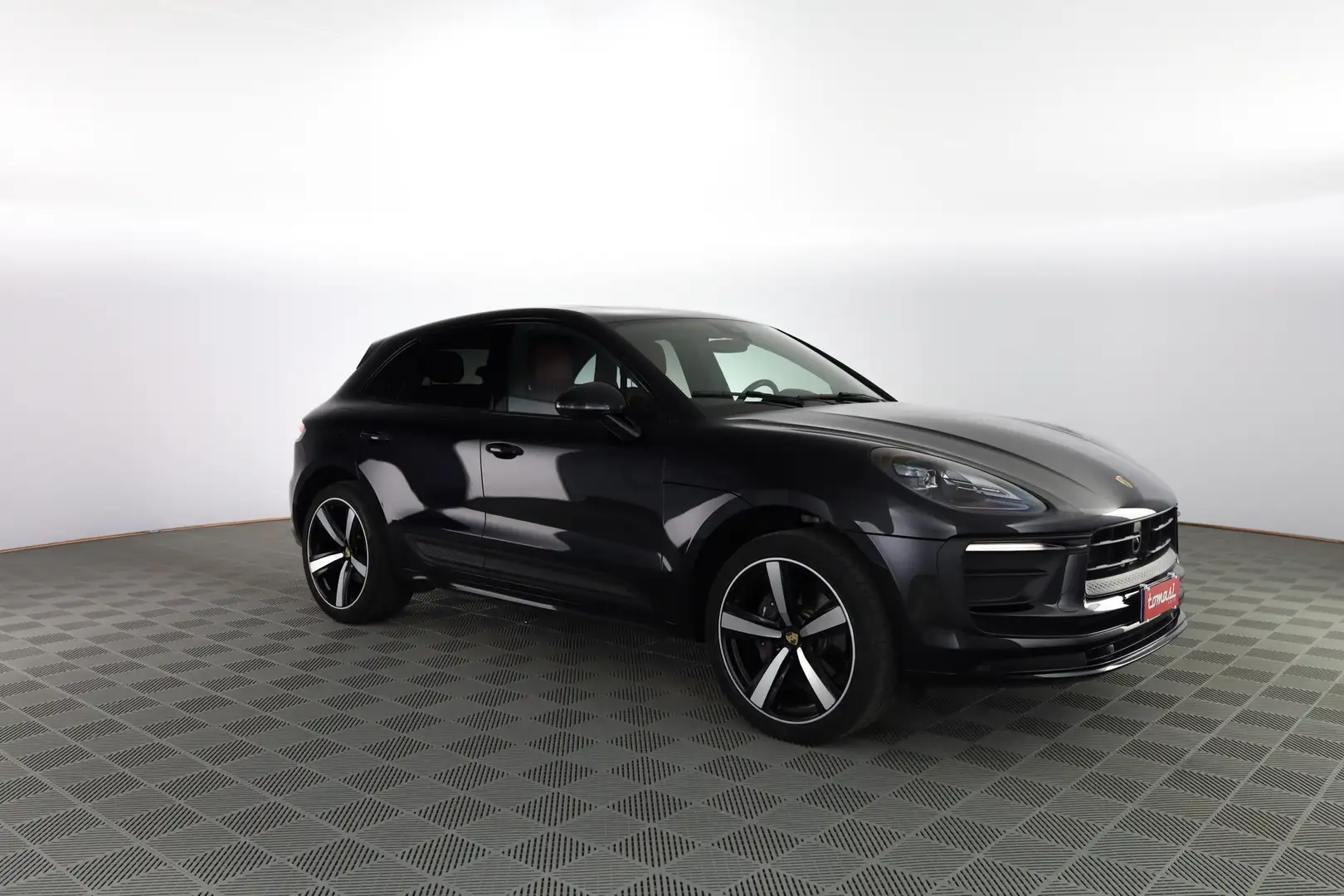 Porsche Macan 2.0 CERCHI 21,TETTO PANORAMICO APRIBILE Nero - 2