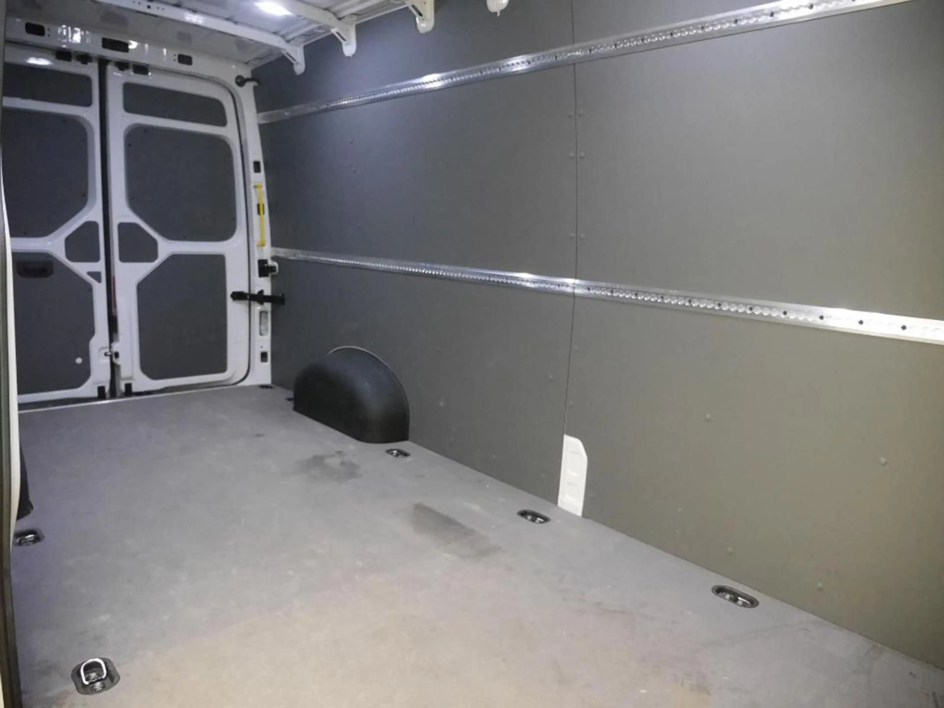 Volkswagen Crafter Kasten 35 L4H3 NAV AHK oh.Schäden 5J.Gar — photo 8