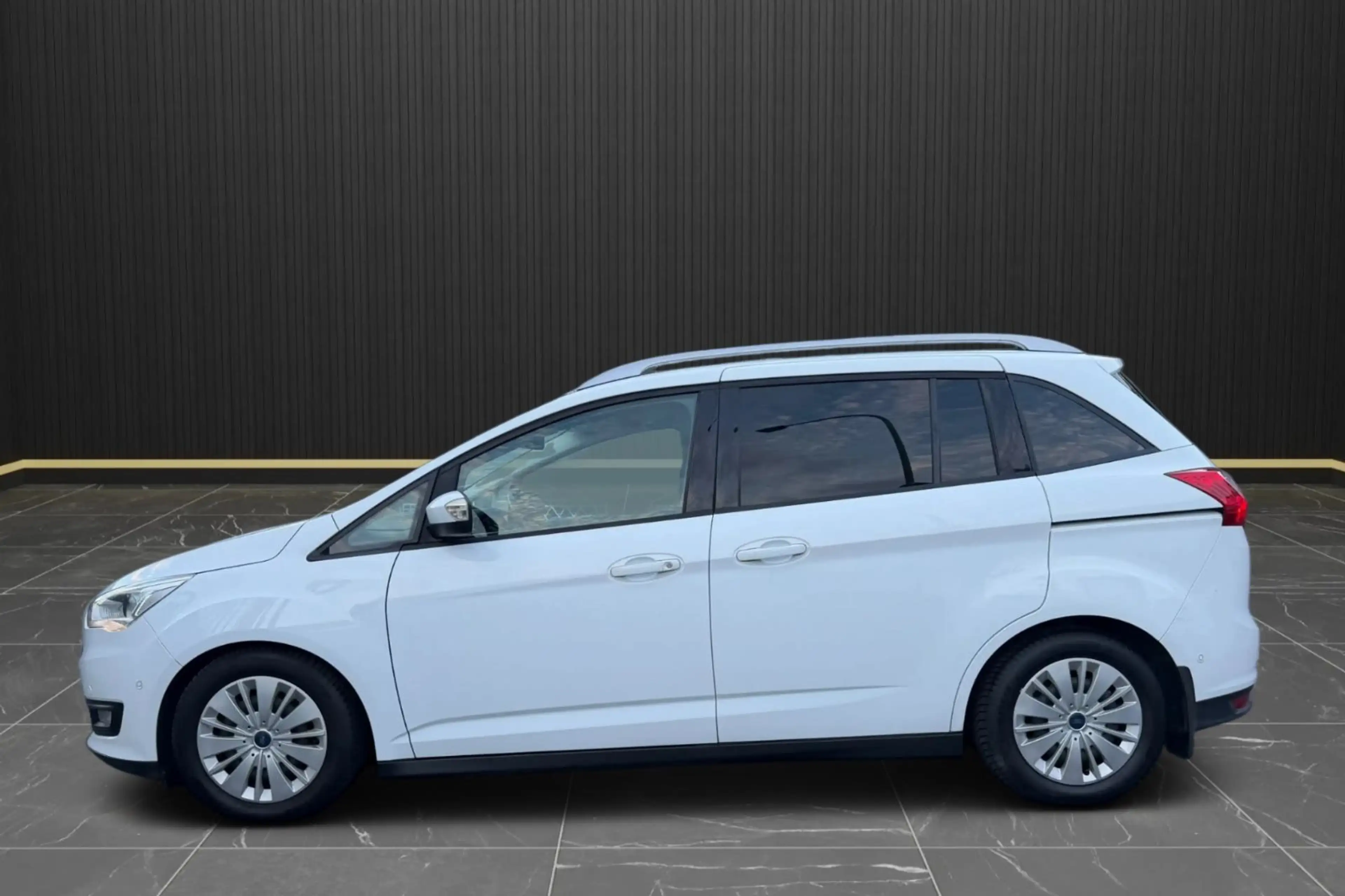 Ford Grand C-Max Grand C-MAX Cool & Connect 7Sitzer*Navi*Kamera* — photo 2